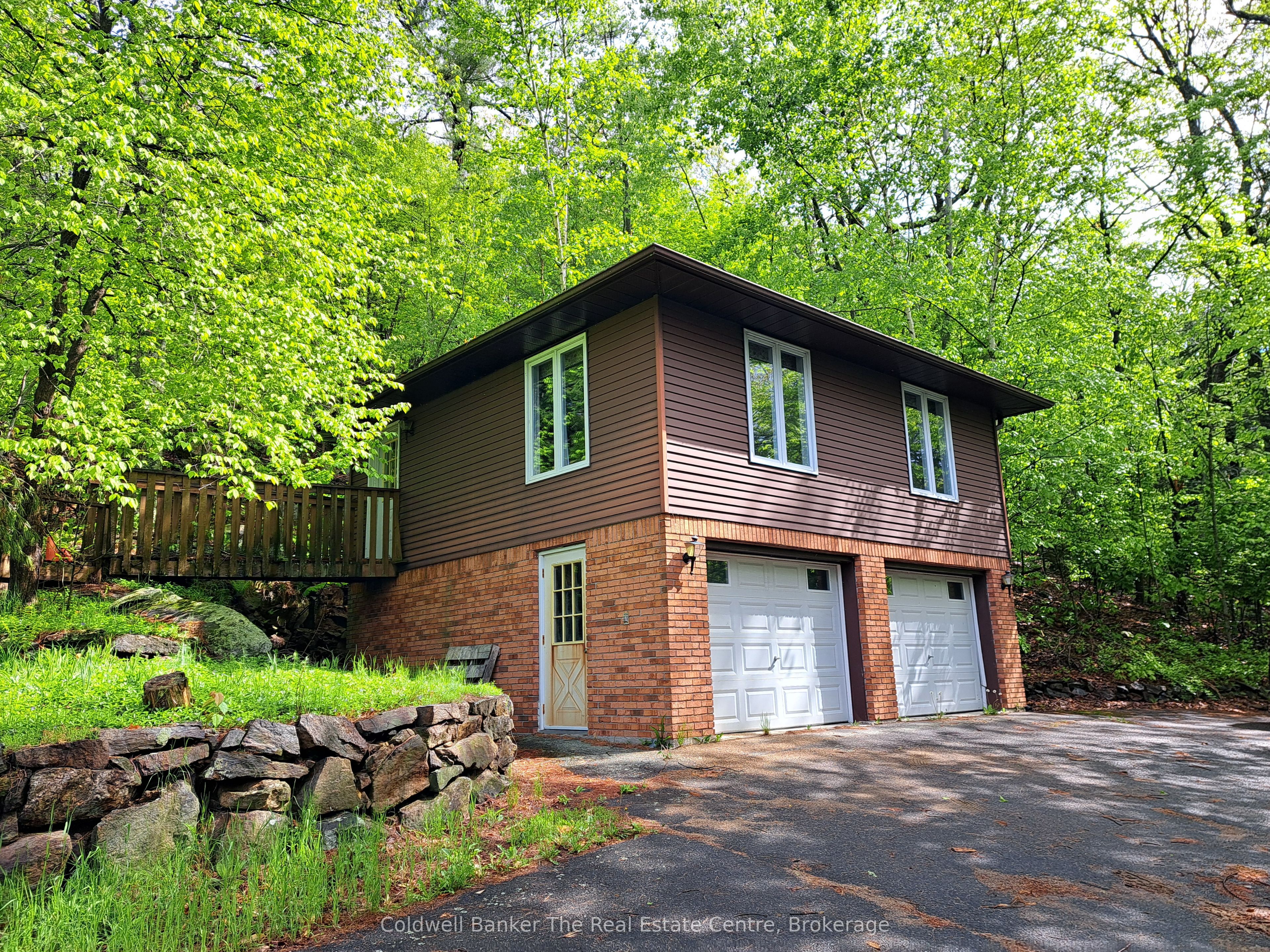 1519 Muskoka Rd 118 Road W 15 Property Photo 11