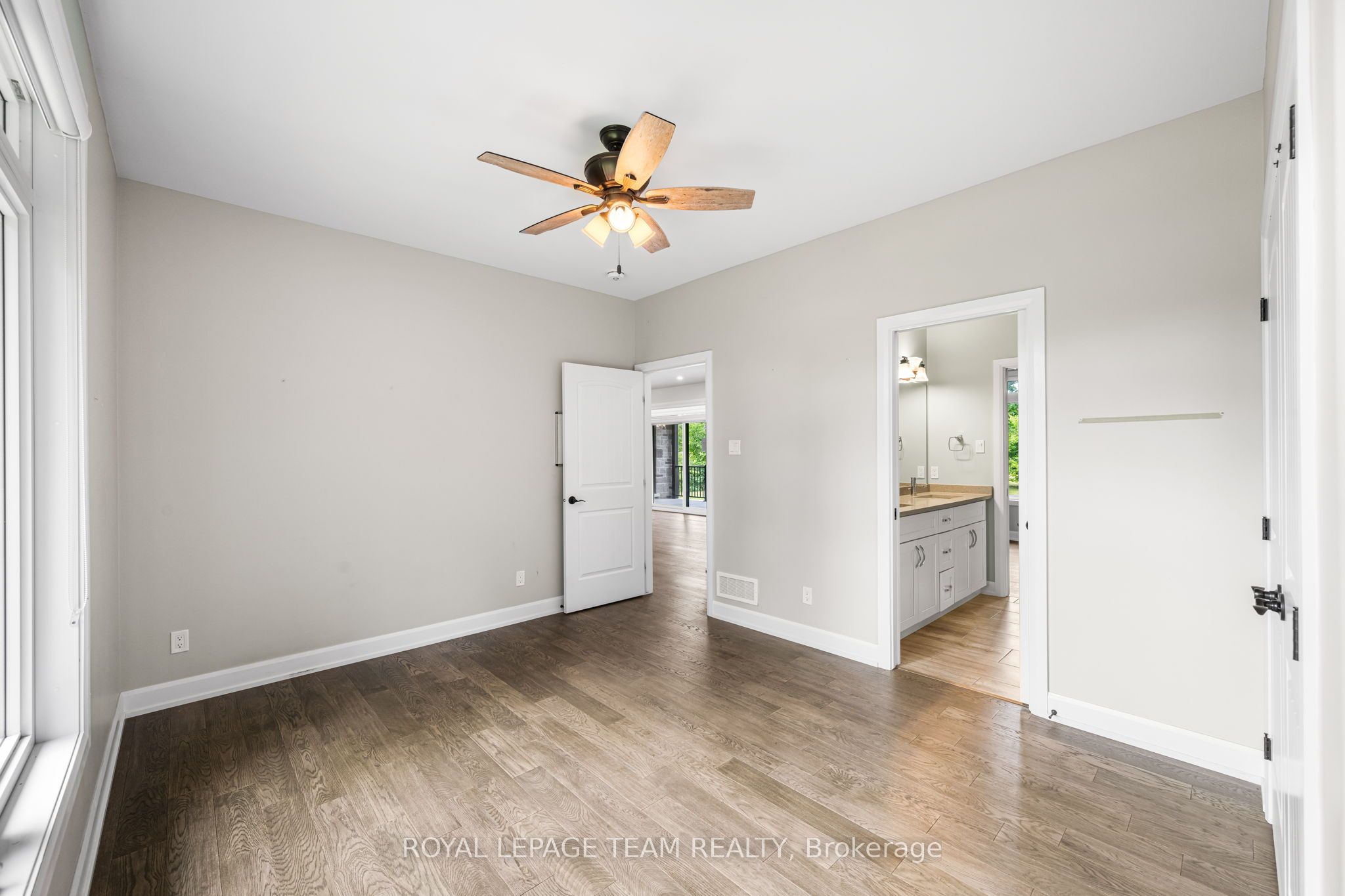 2500 Kearns Way Property Photo 23