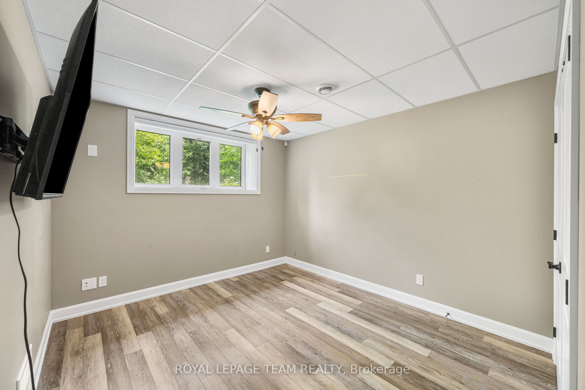 2500 Kearns Way Property Photo 36