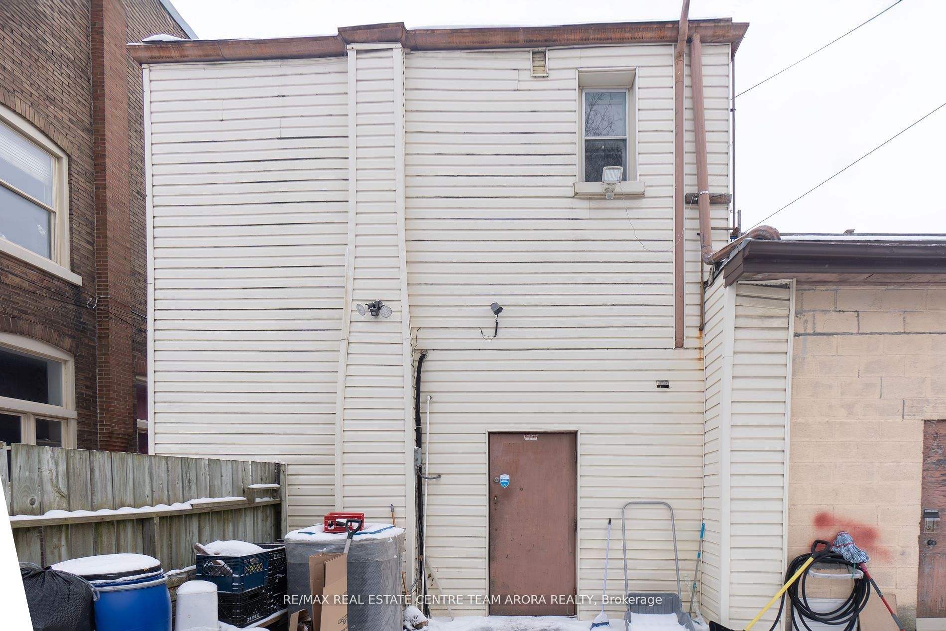#main - 66 Erie Avenue Property Photo 15