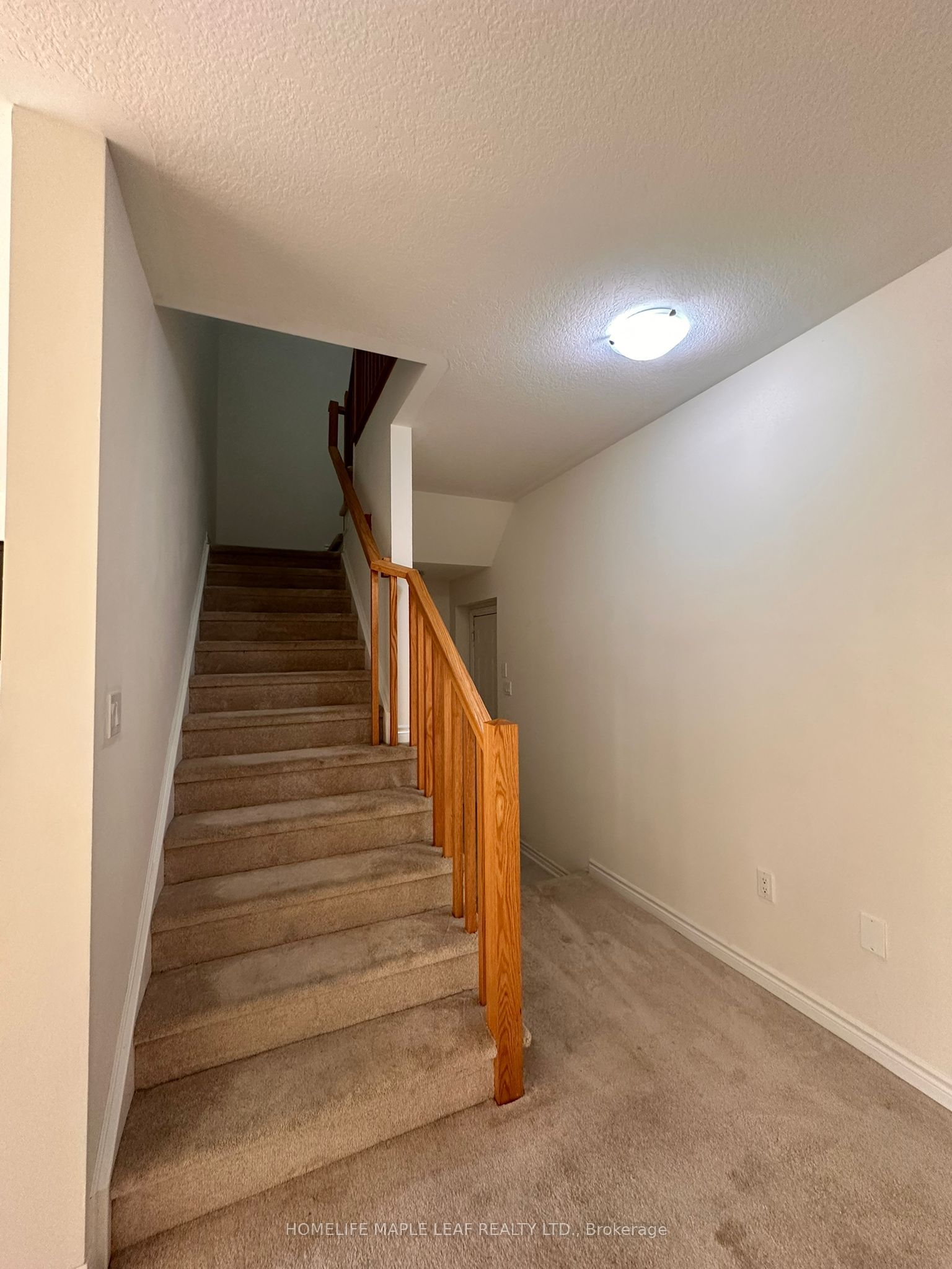 8 Stauffer Road Property Photo 8