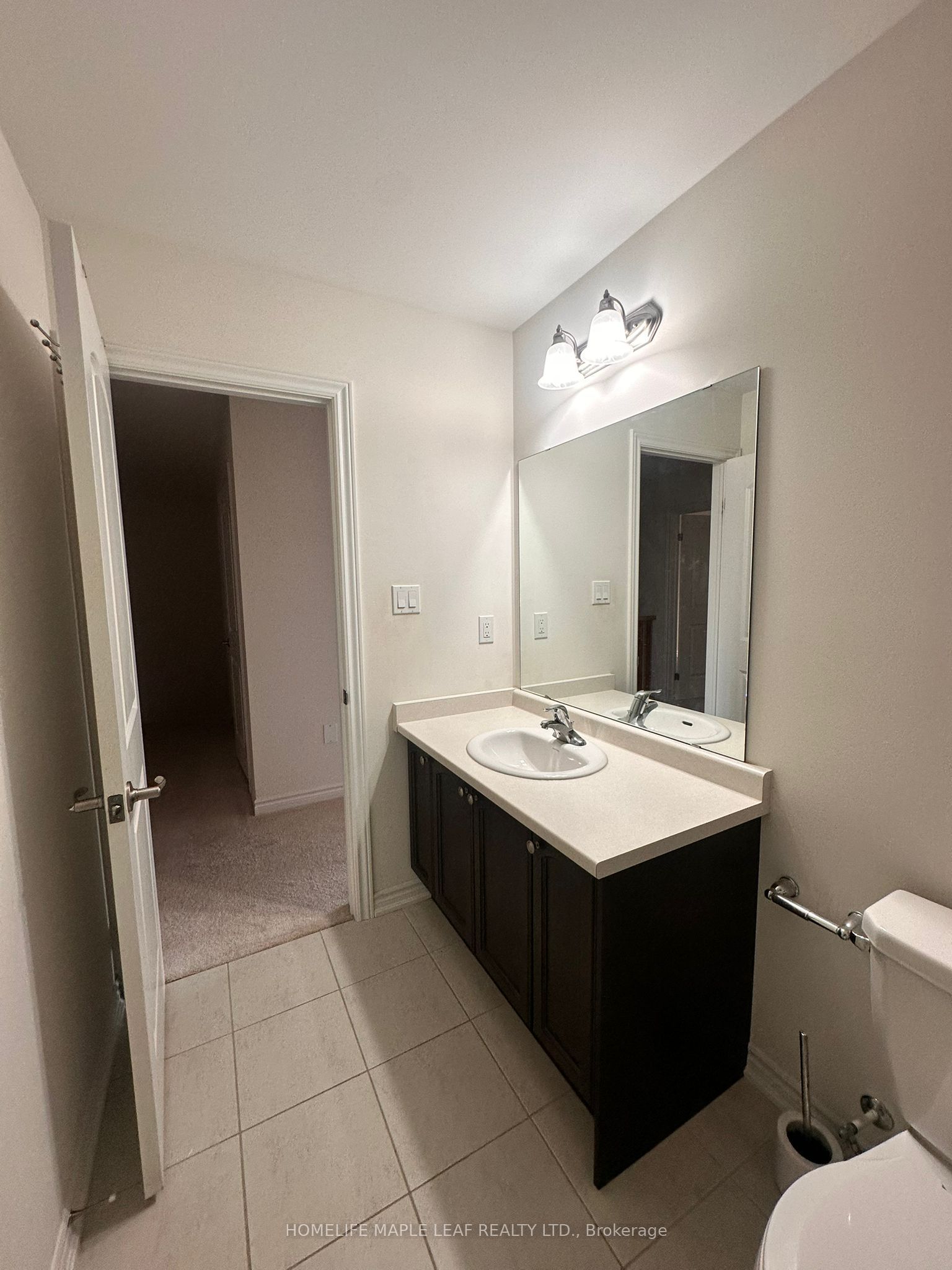 8 Stauffer Road Property Photo 18