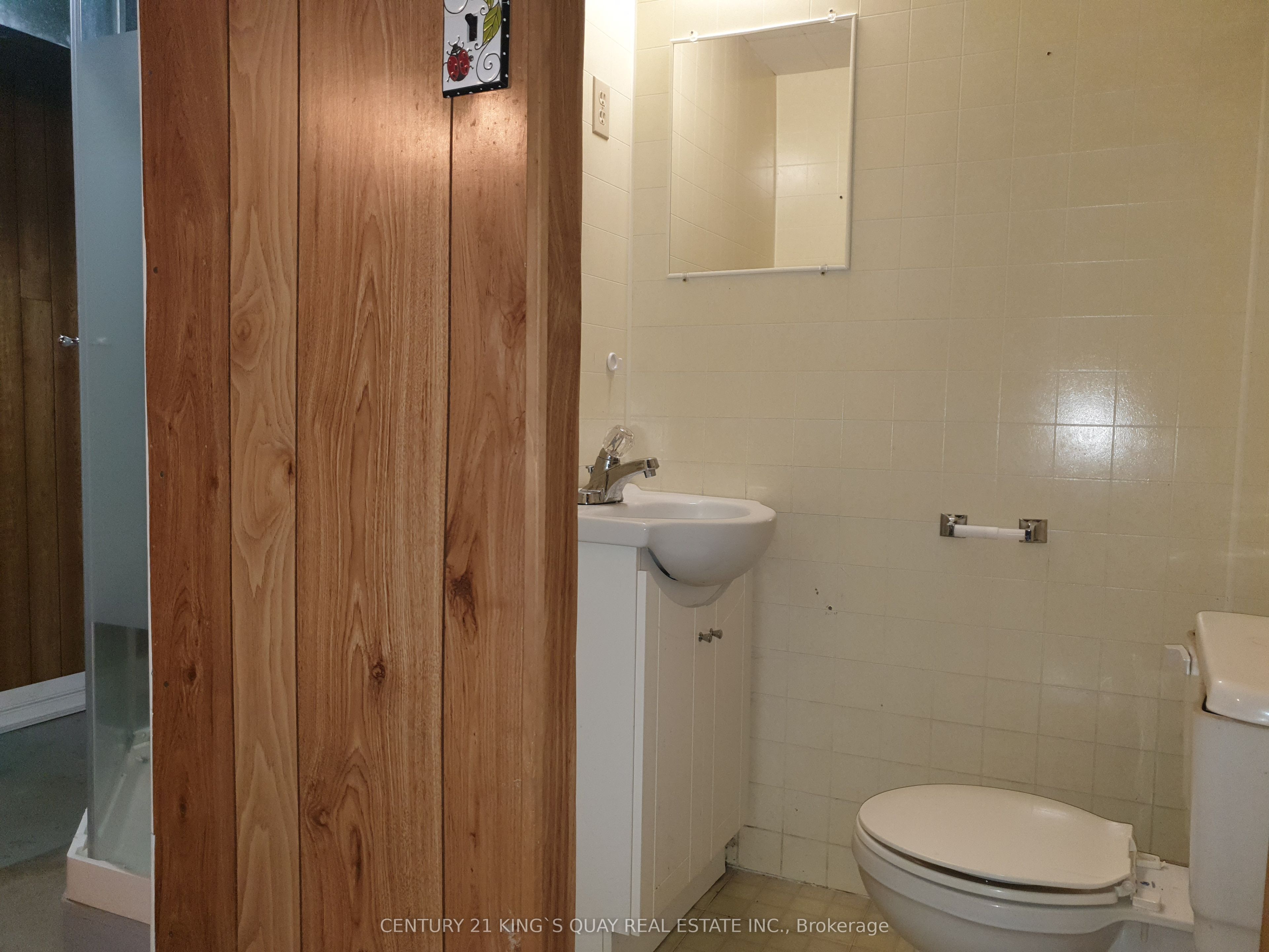 18 Manor Crescent Property Photo 22