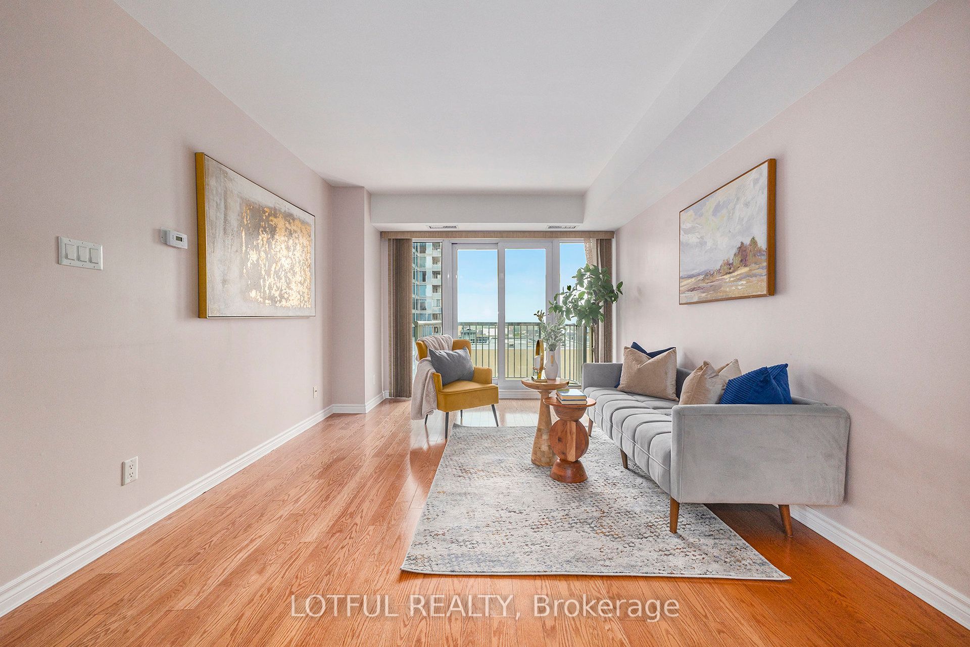 234 Rideau Street 1703 Property Photo 6
