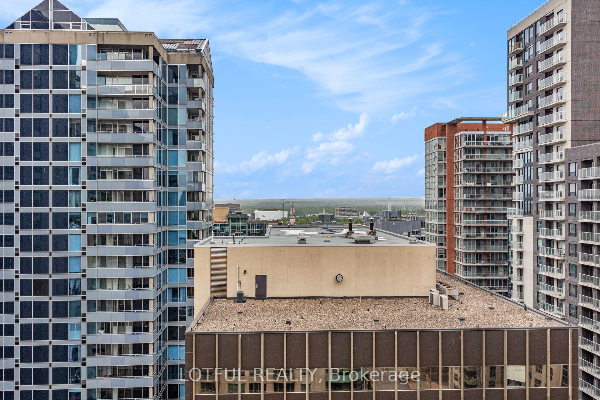 234 Rideau Street 1703 Property Photo 26