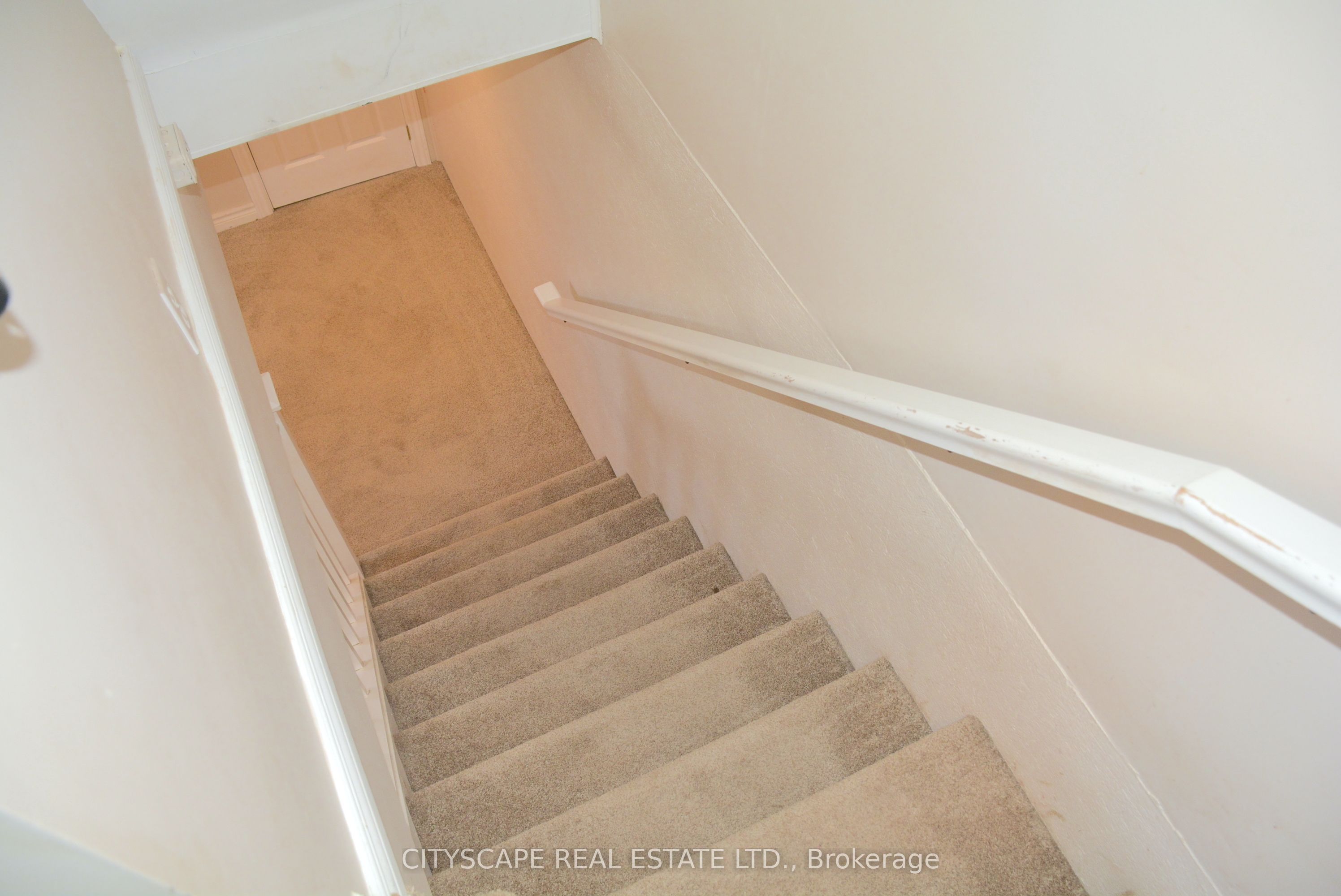 258 Lorne Avenue Property Photo 20