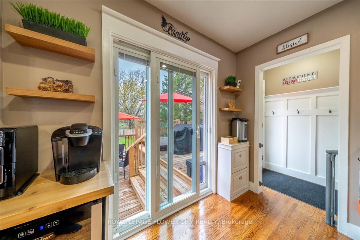 3511 Catherine Street Property Photo 12
