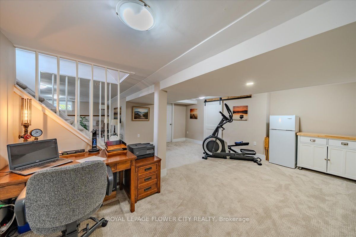 3511 Catherine Street Property Photo 14