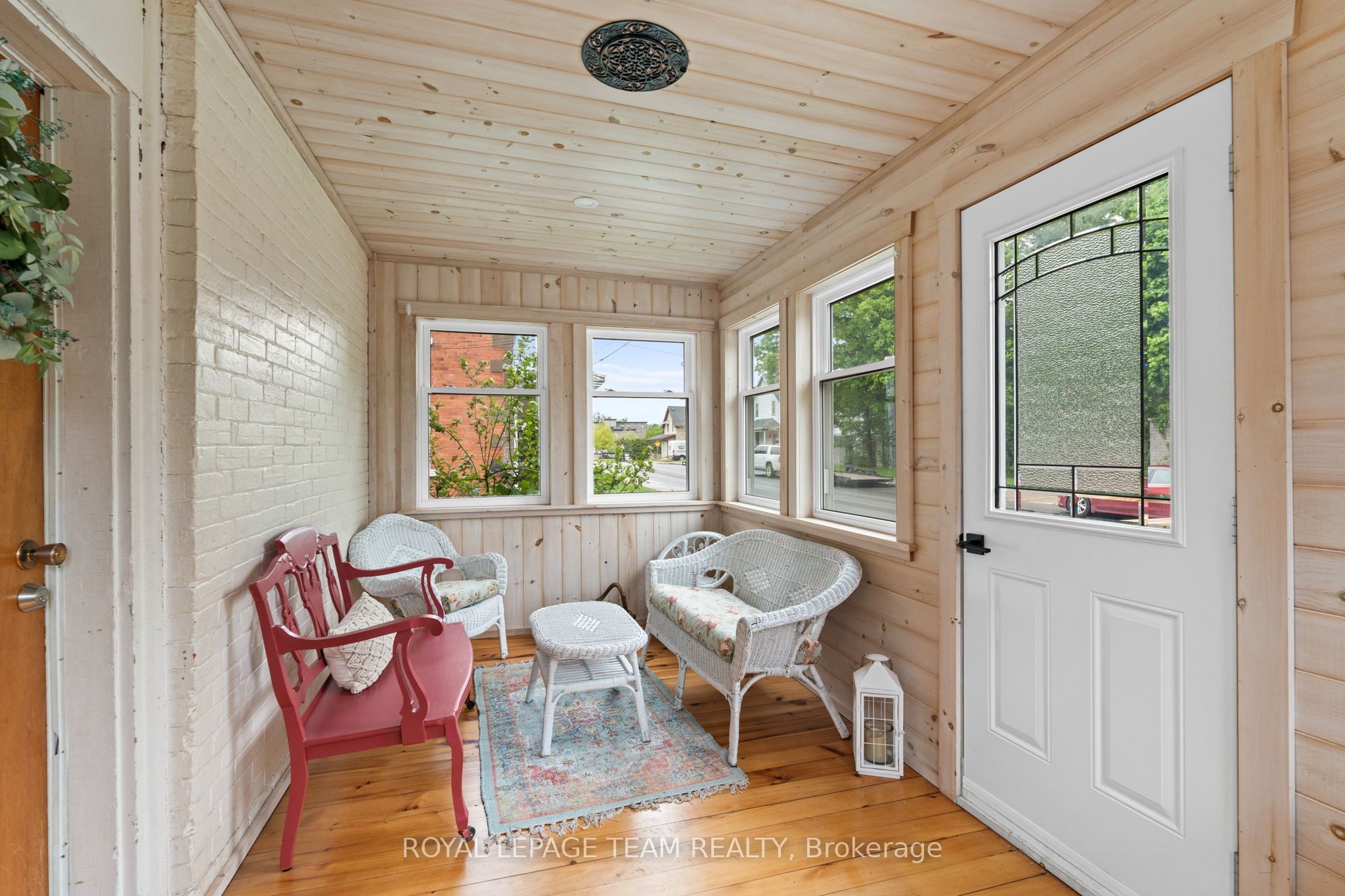 82 Lake Avenue Property Photo 4