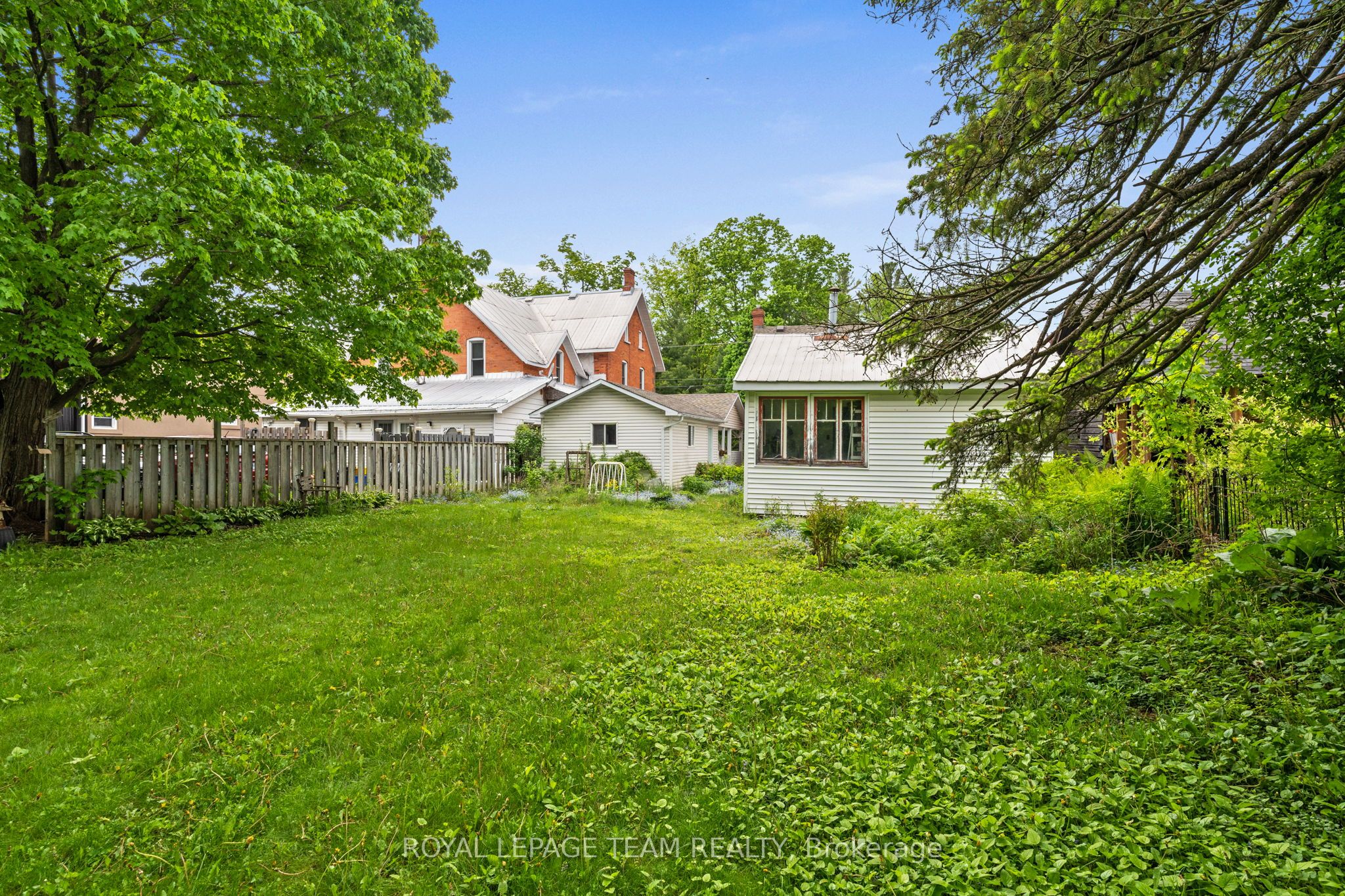 82 Lake Avenue Property Photo 38