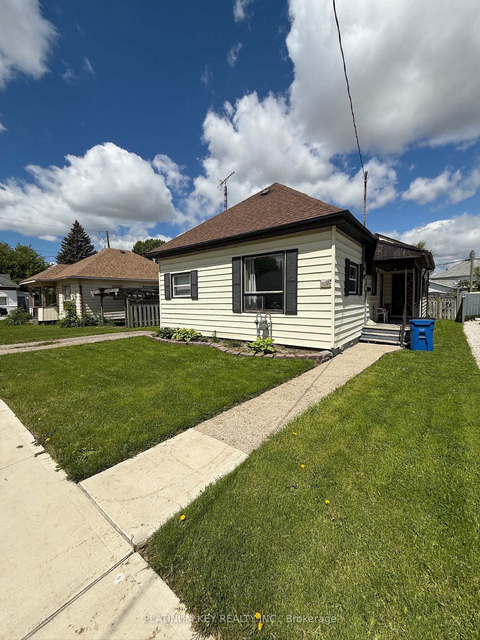120 Blake St Property Photo 1