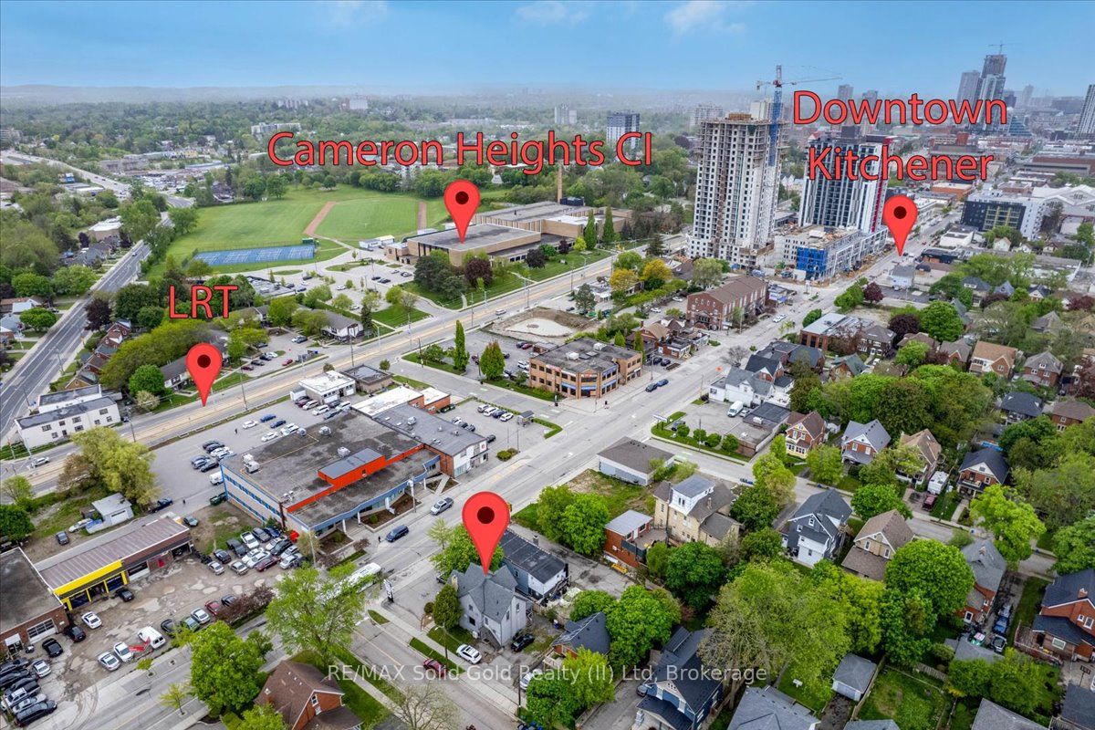 686 King Street Property Photo 3