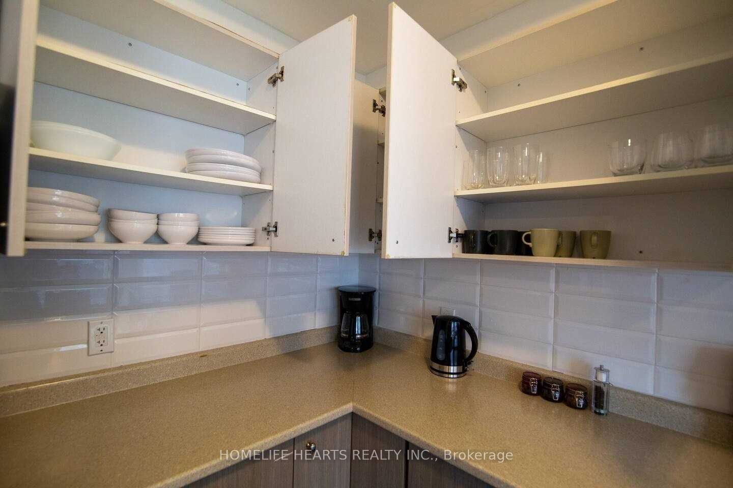 70 Palace Beach Trail Property Photo 19