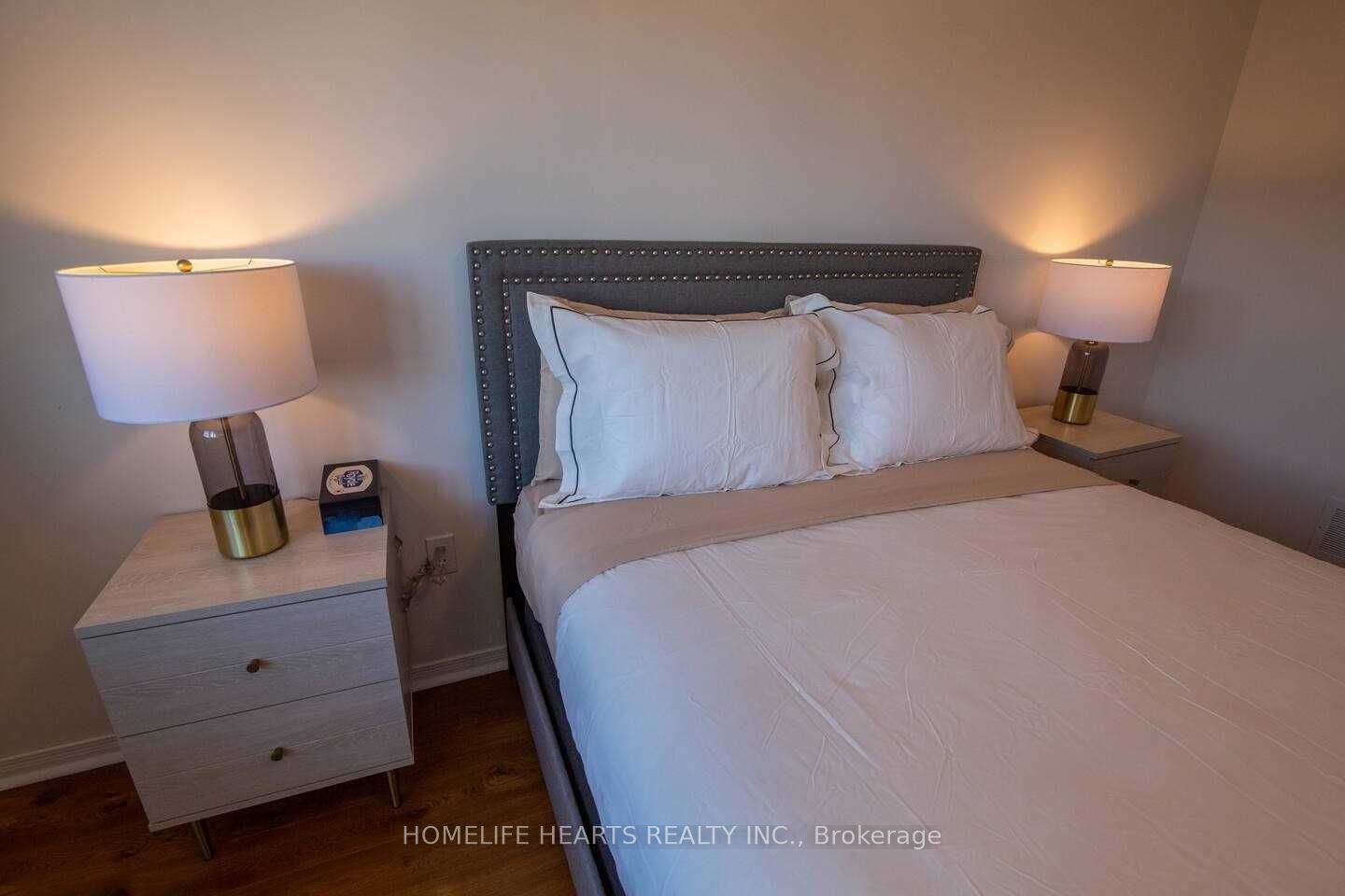70 Palace Beach Trail Property Photo 22
