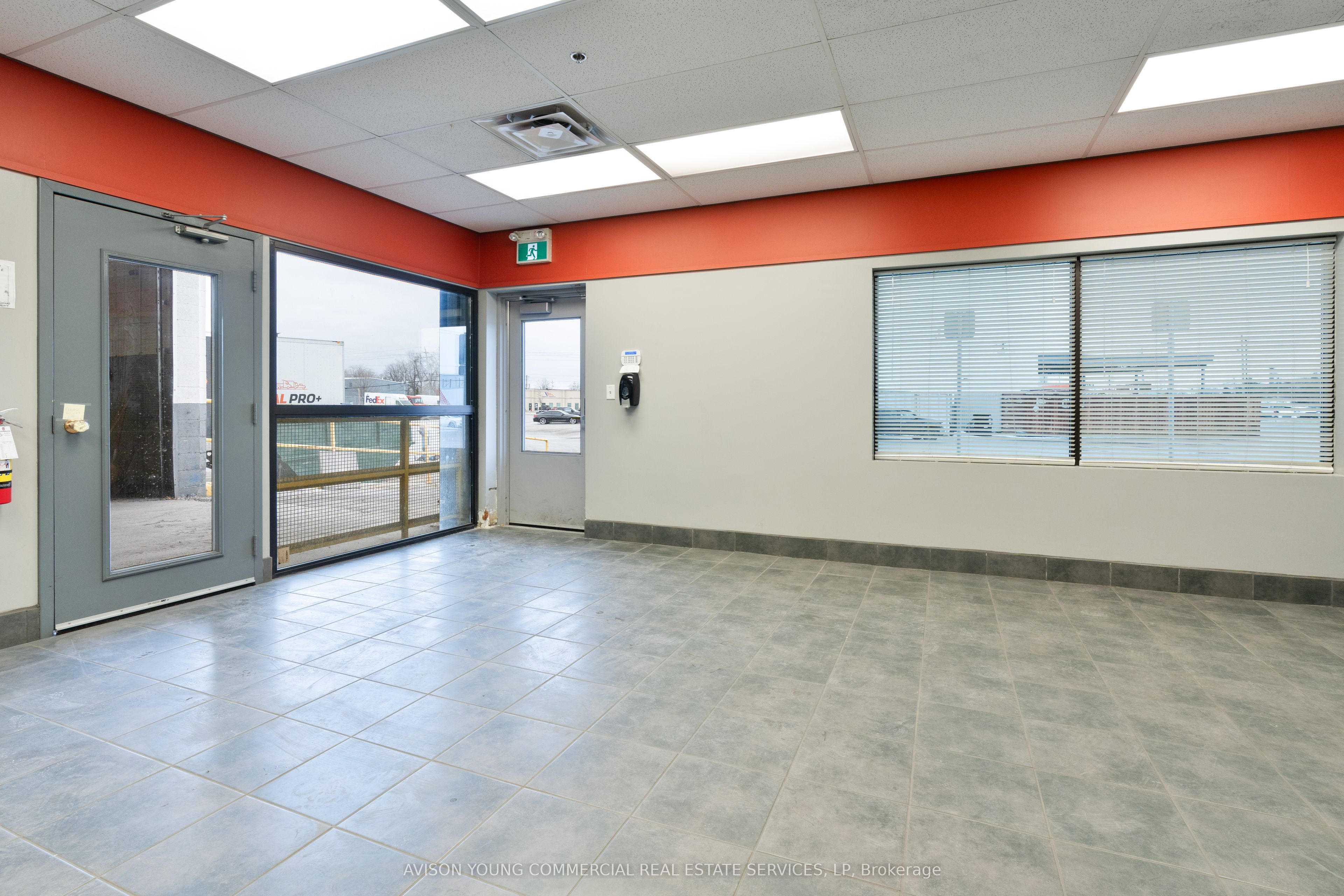 20 Enterprise Drive Property Photo 6