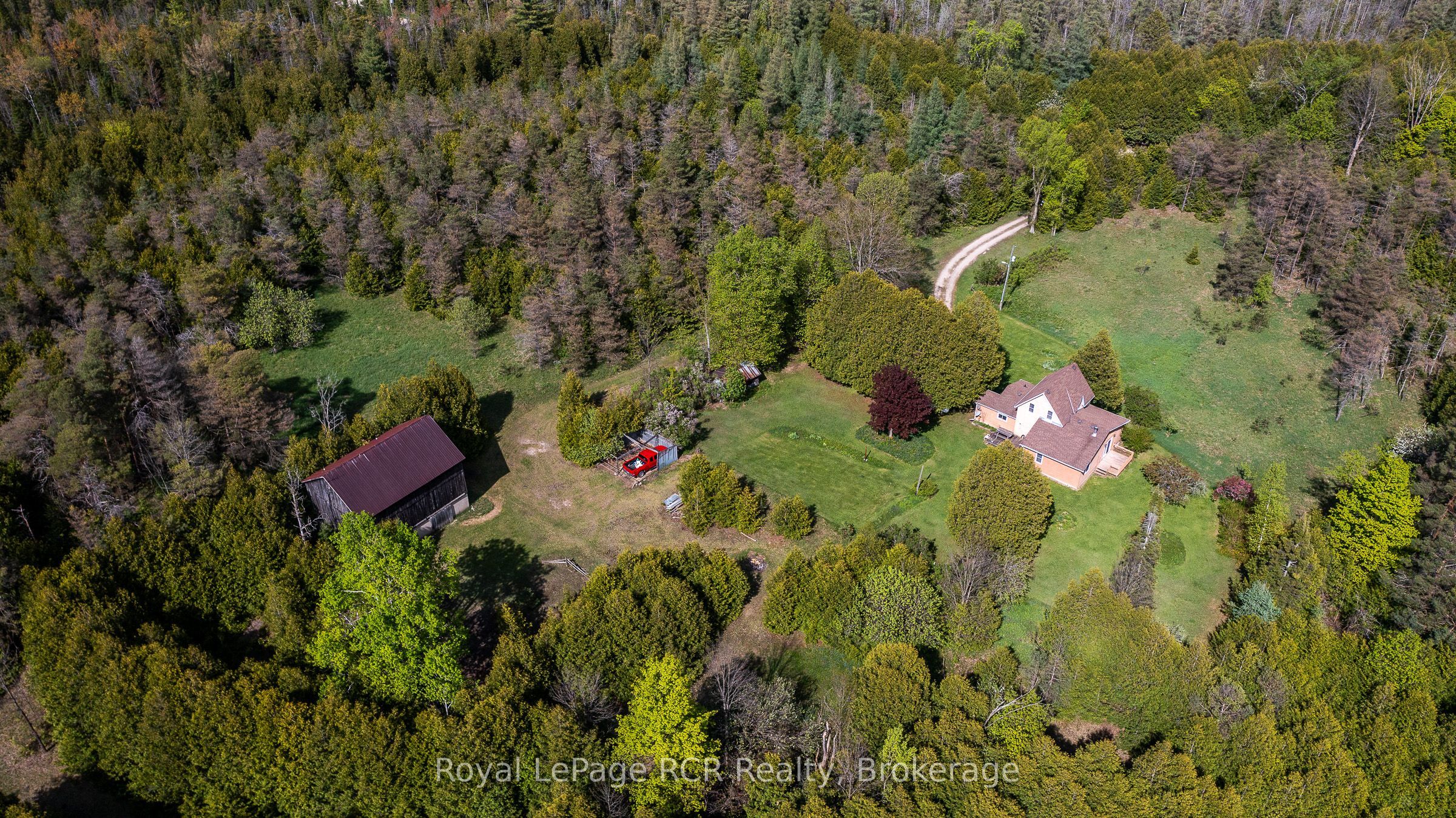 134780 20 Sideroad Property Photo 7