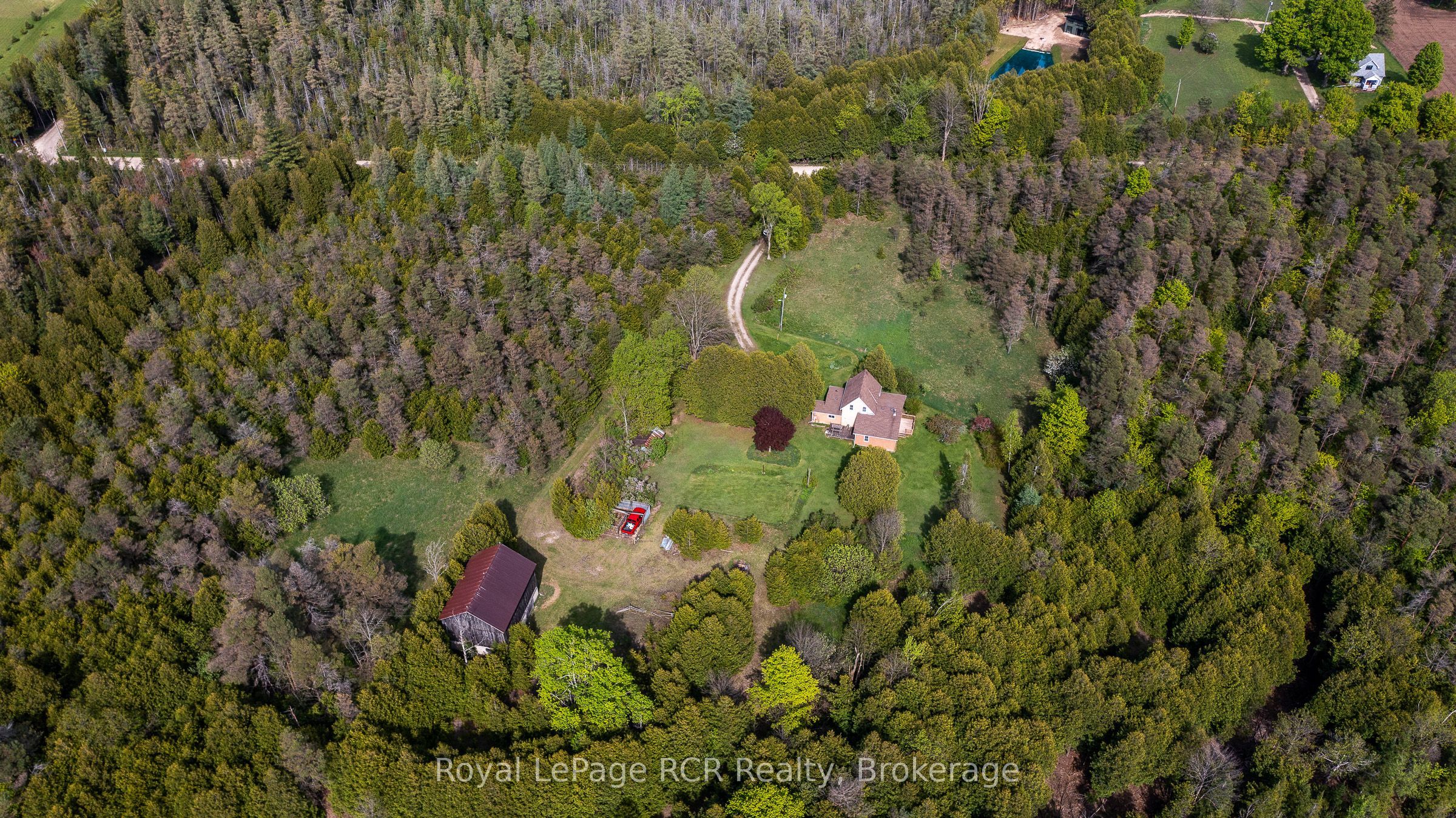 134780 20 Sideroad Property Photo 9