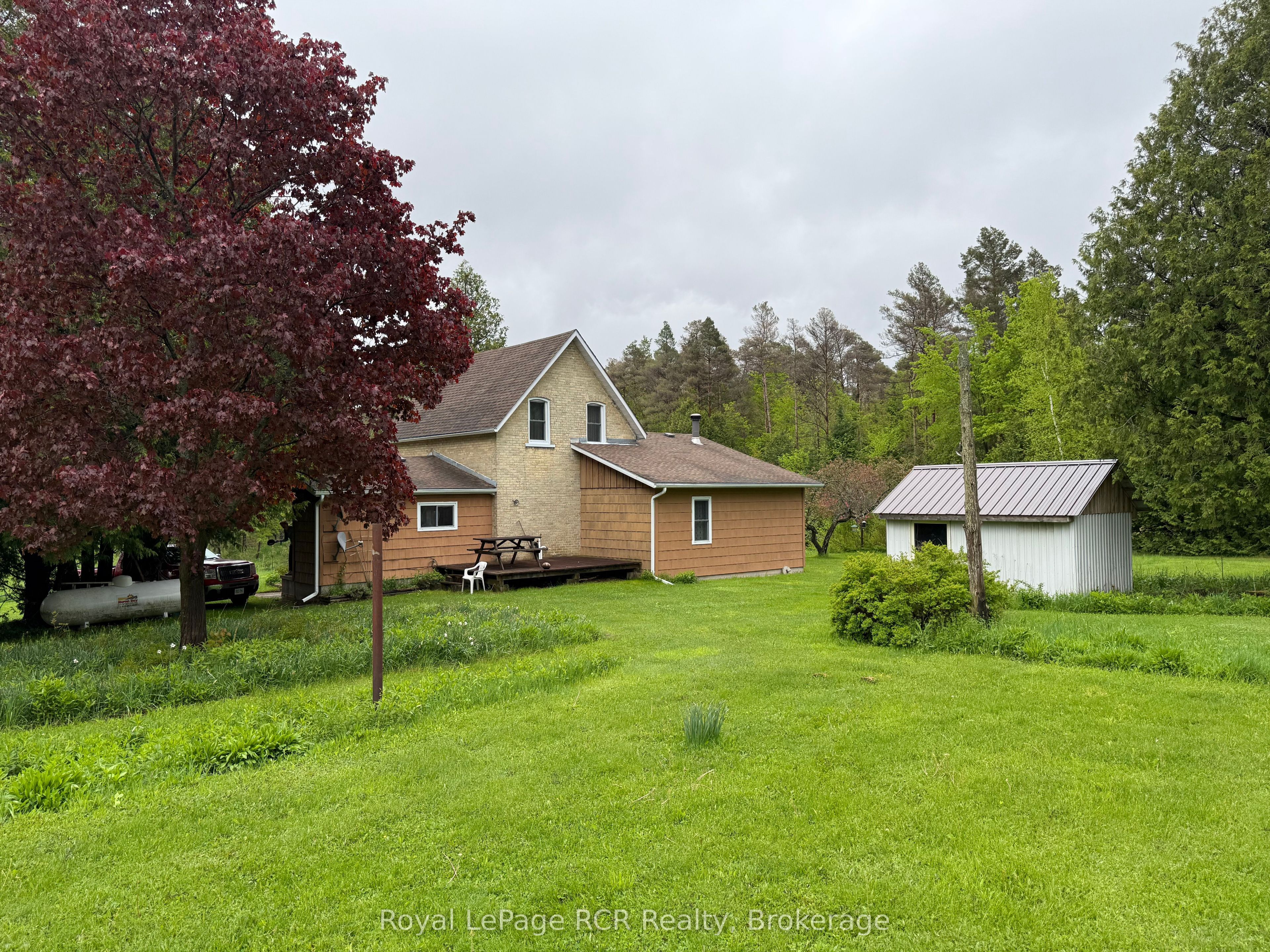 134780 20 Sideroad Property Photo 12
