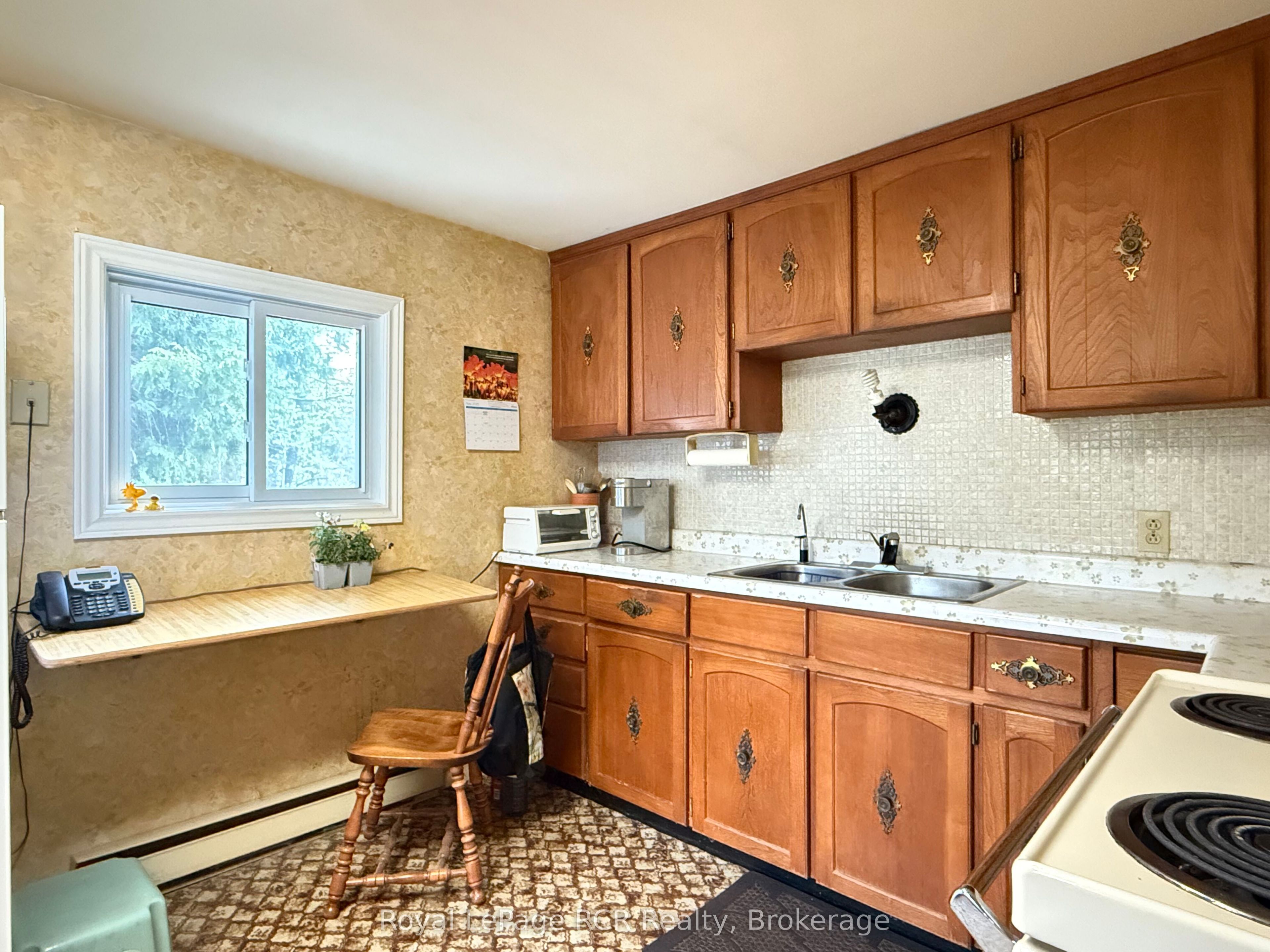 134780 20 Sideroad Property Photo 23