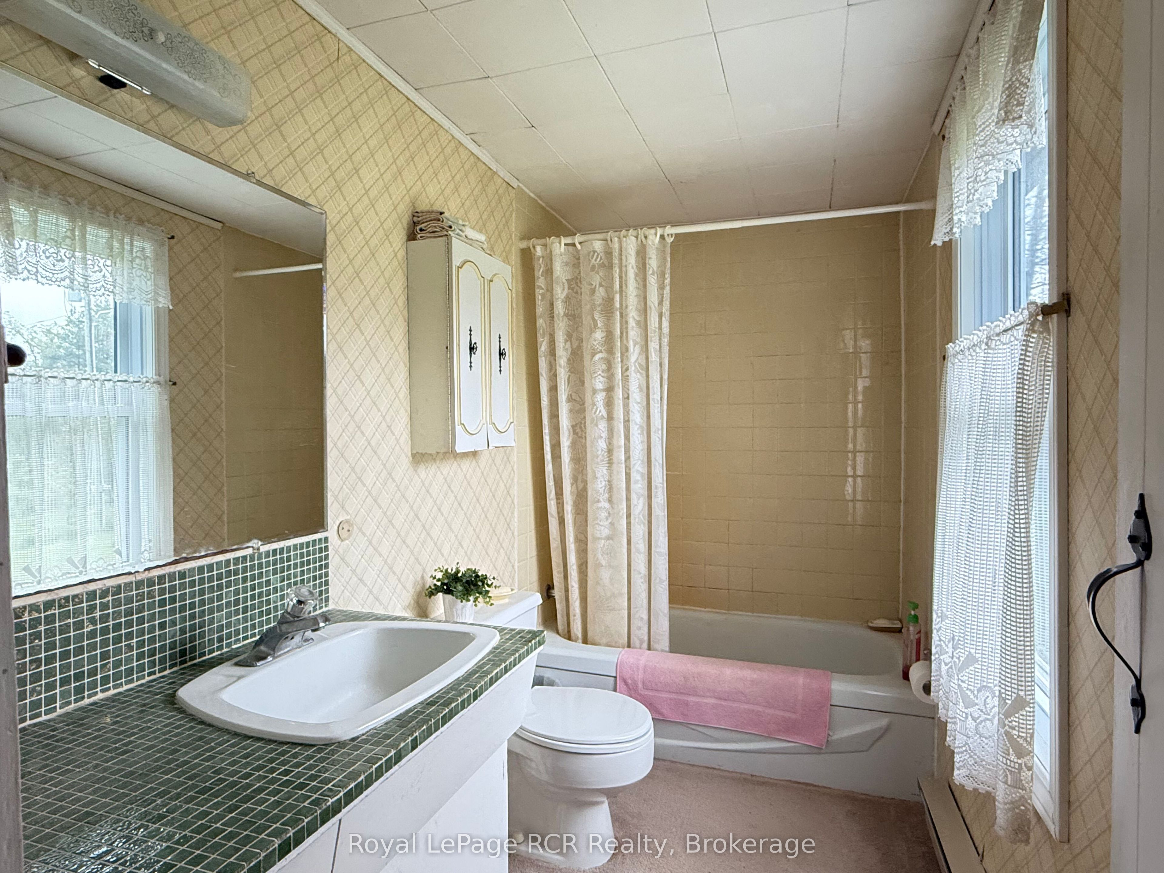 134780 20 Sideroad Property Photo 29