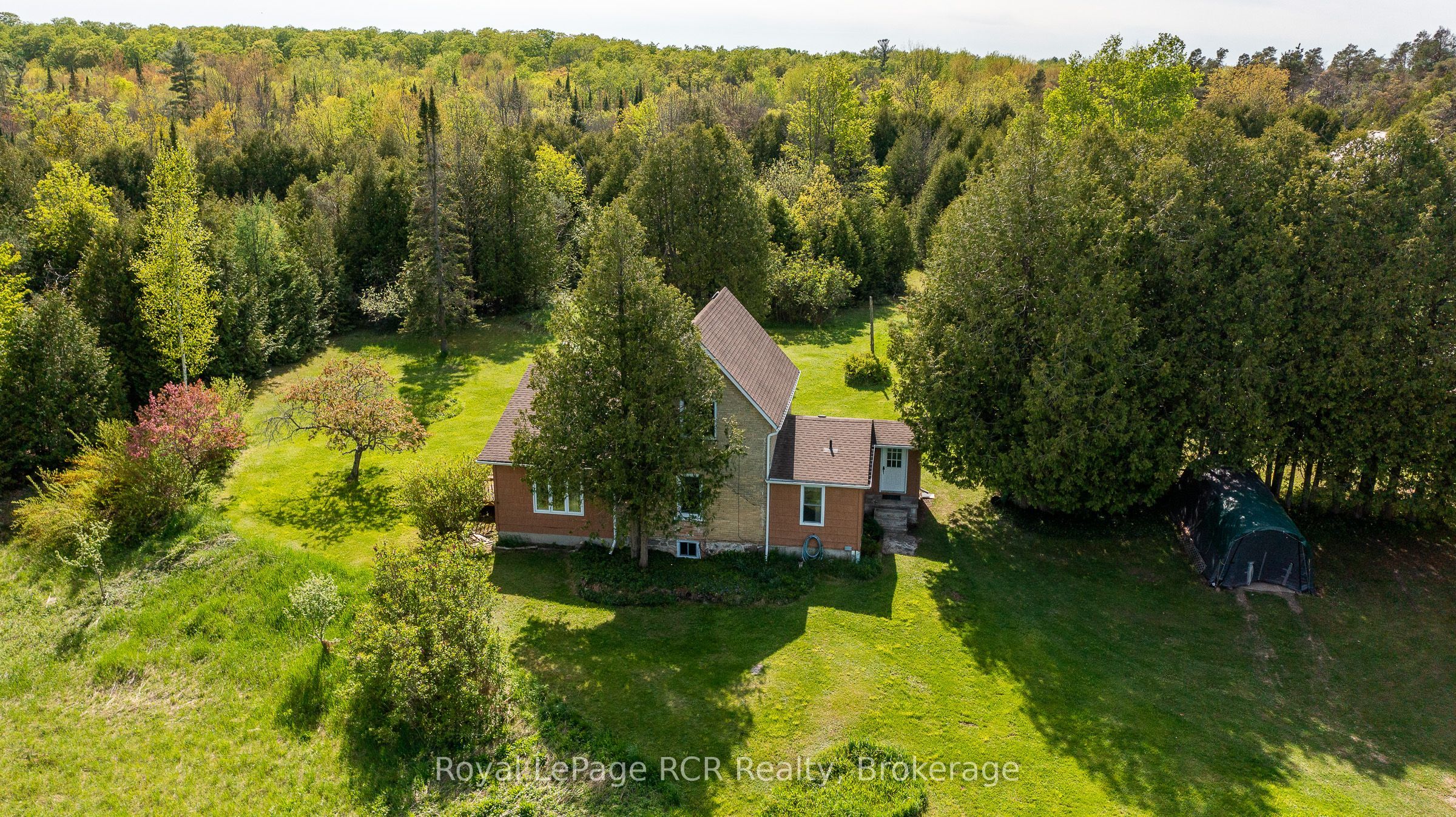 134780 20 Sideroad Property Photo 47
