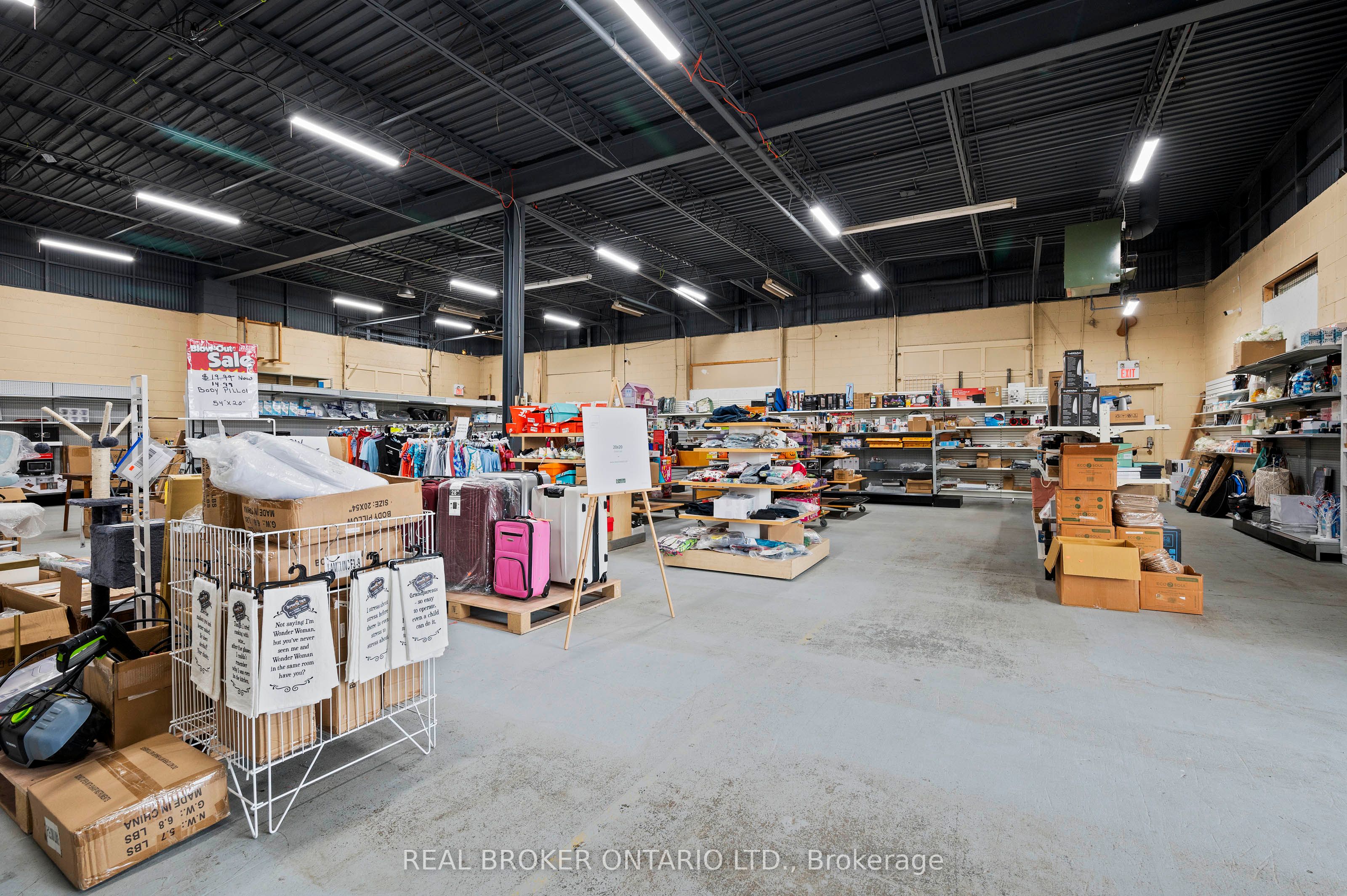 261 Hespeler Rd Property Photo 7