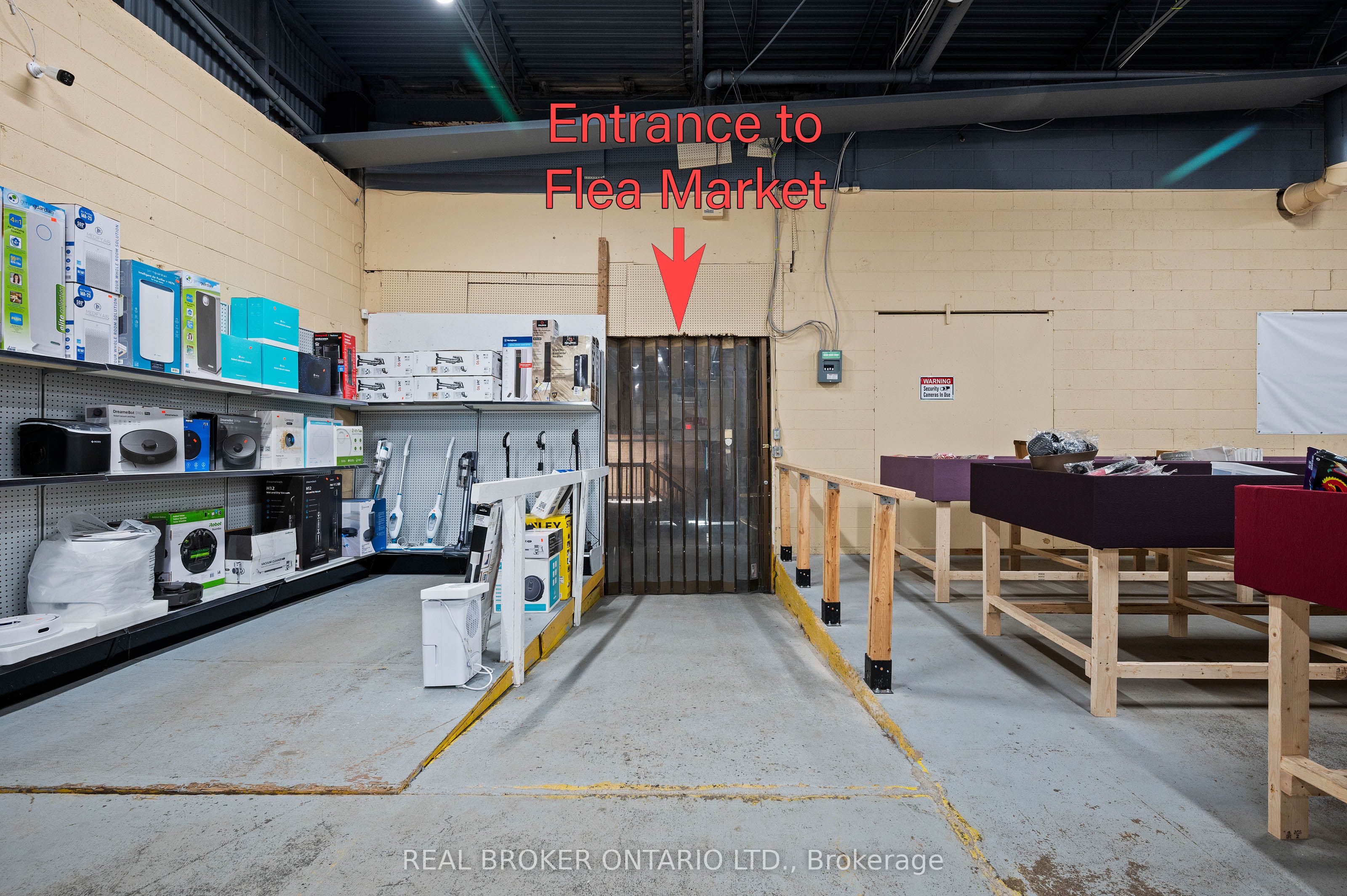 261 Hespeler Rd Property Photo 13