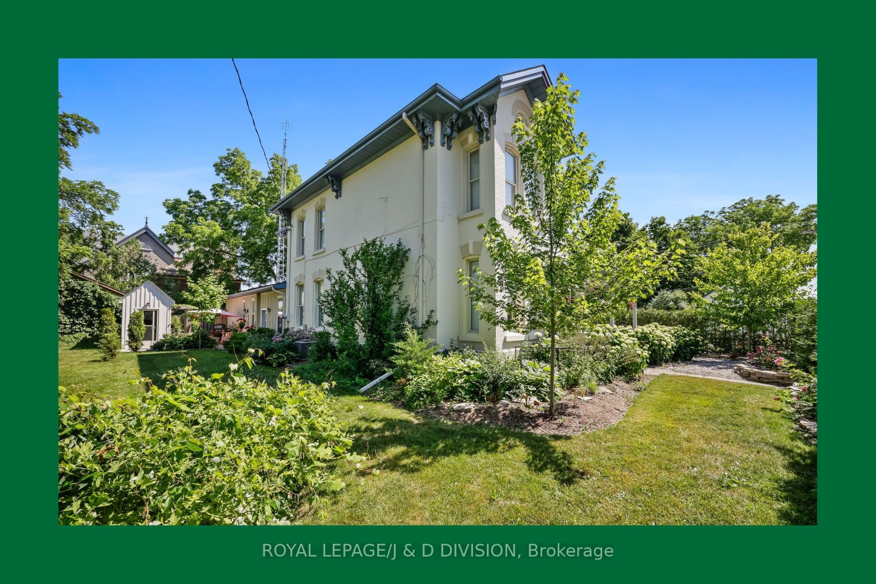 #lakefield - 16 Albert Street Property Photo 6