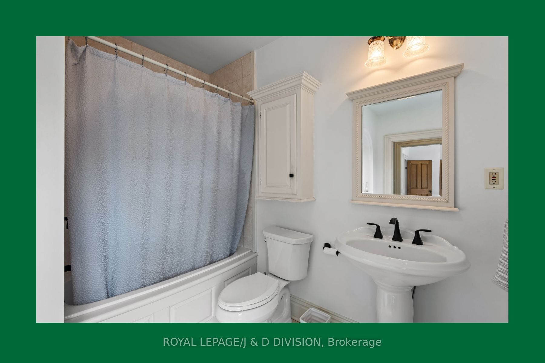 #lakefield - 16 Albert Street Property Photo 30