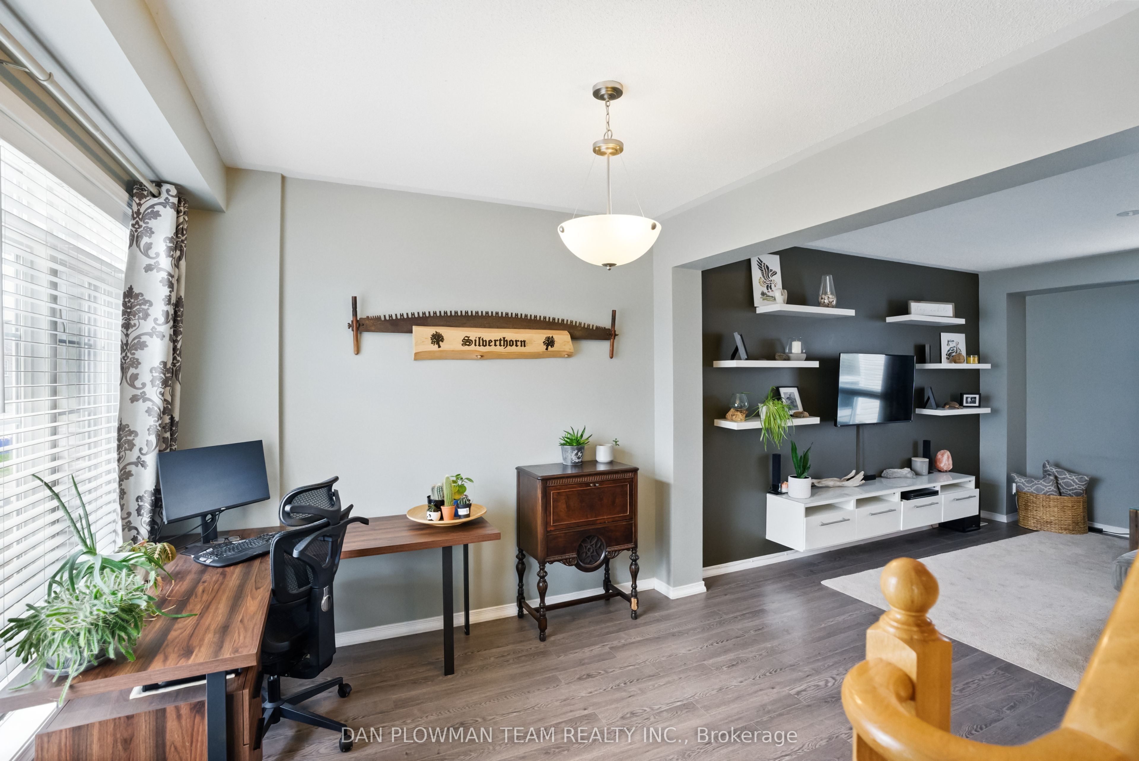 764 Carlisle Street Property Photo 4