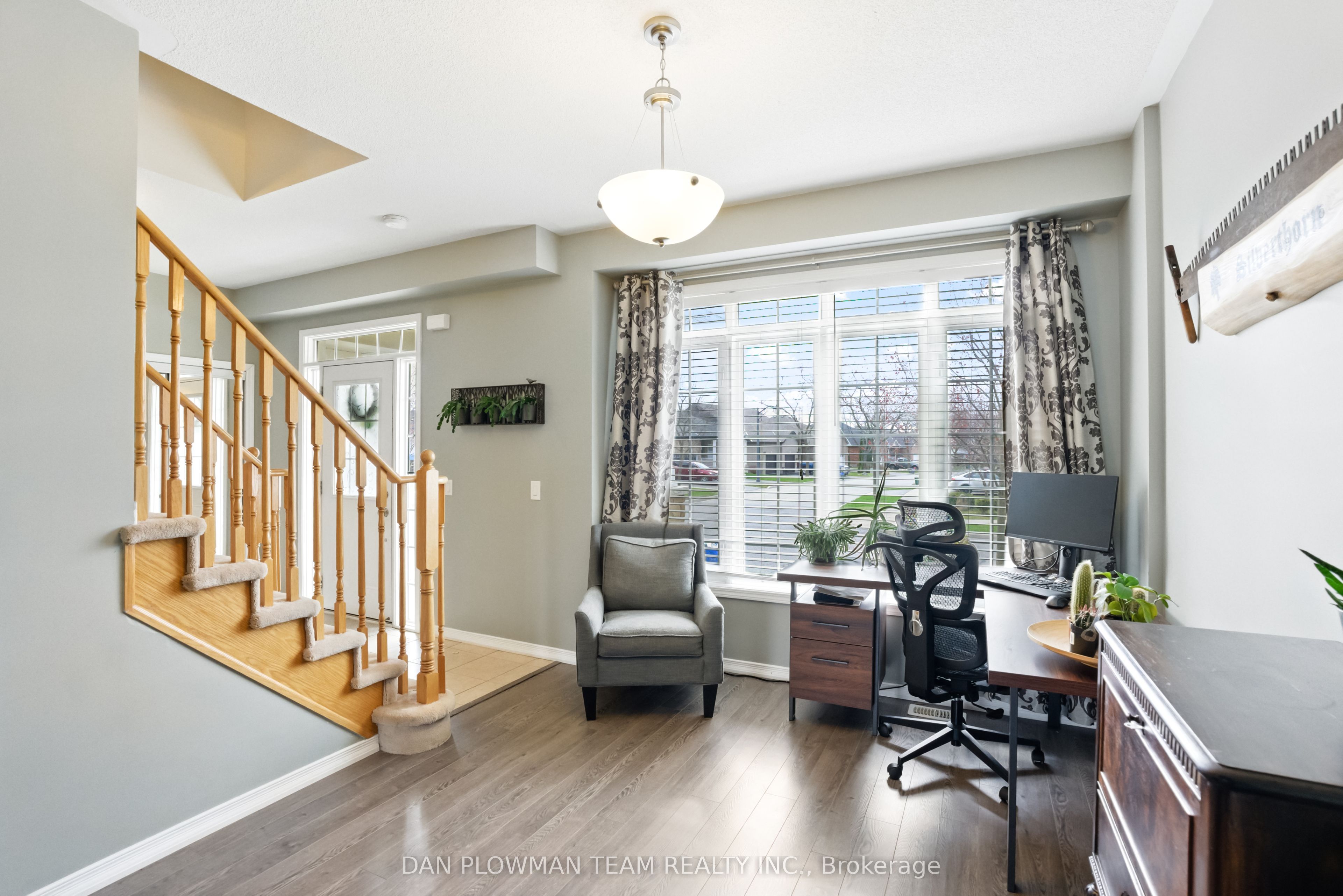 764 Carlisle Street Property Photo 6
