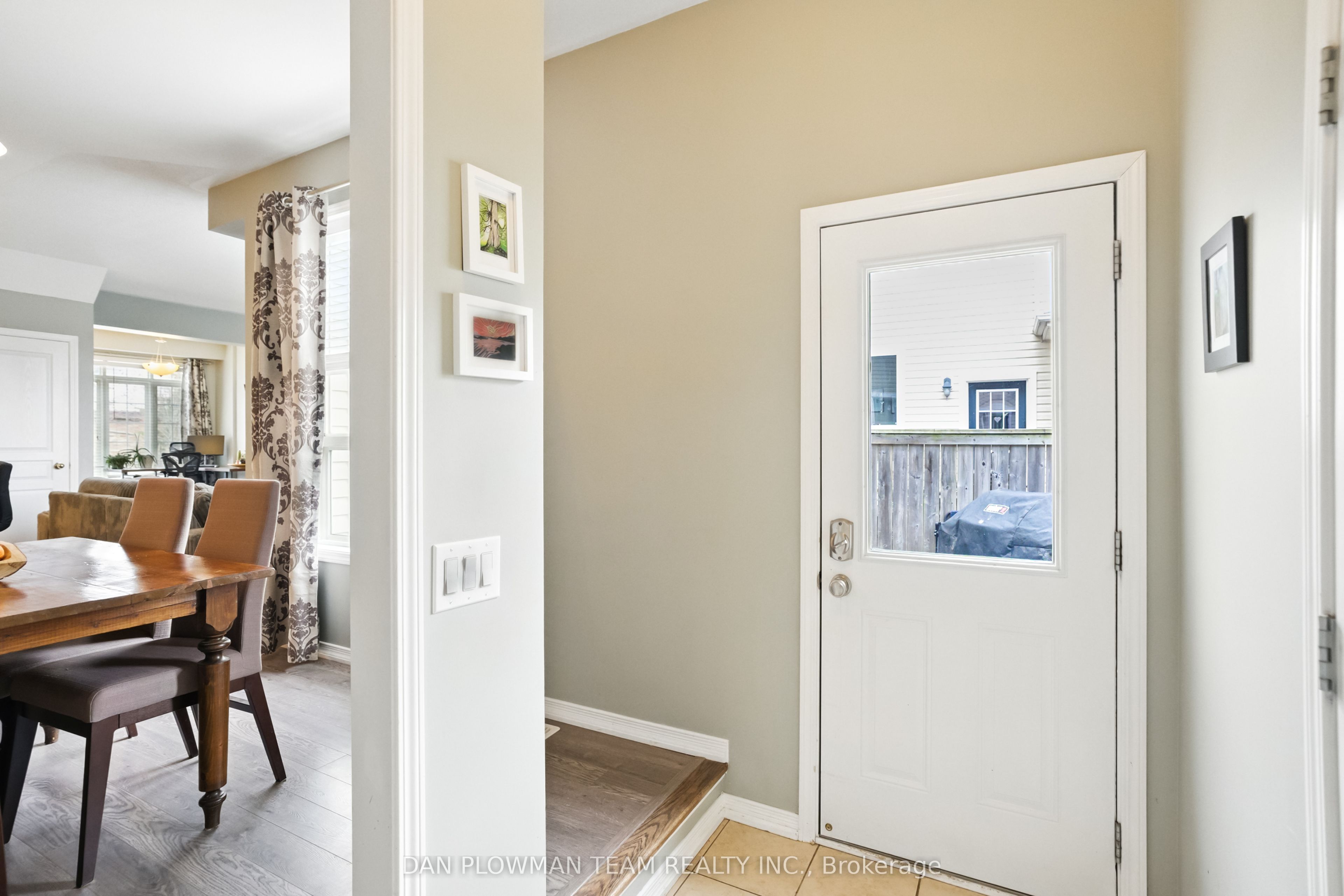 764 Carlisle Street Property Photo 21
