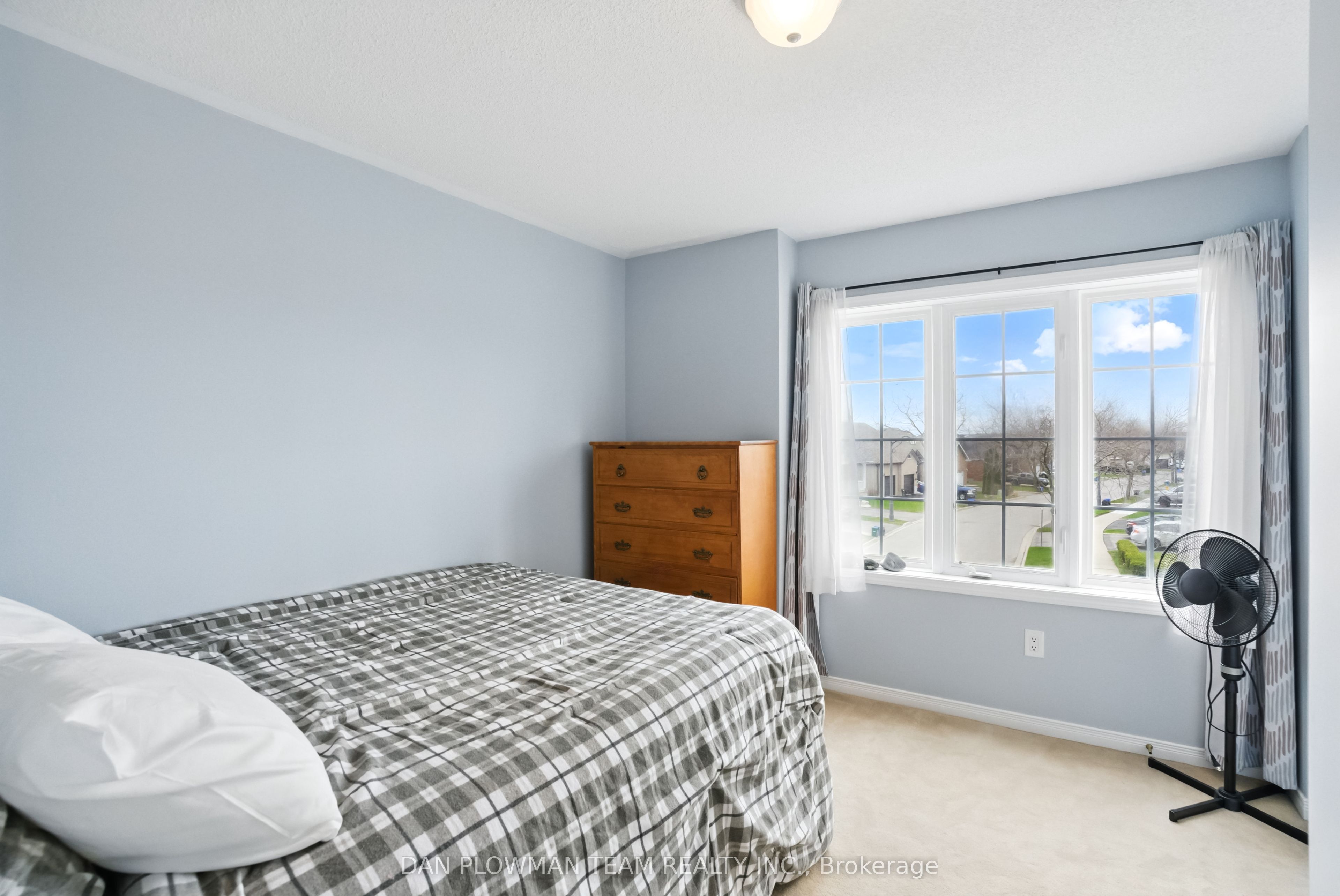 764 Carlisle Street Property Photo 24