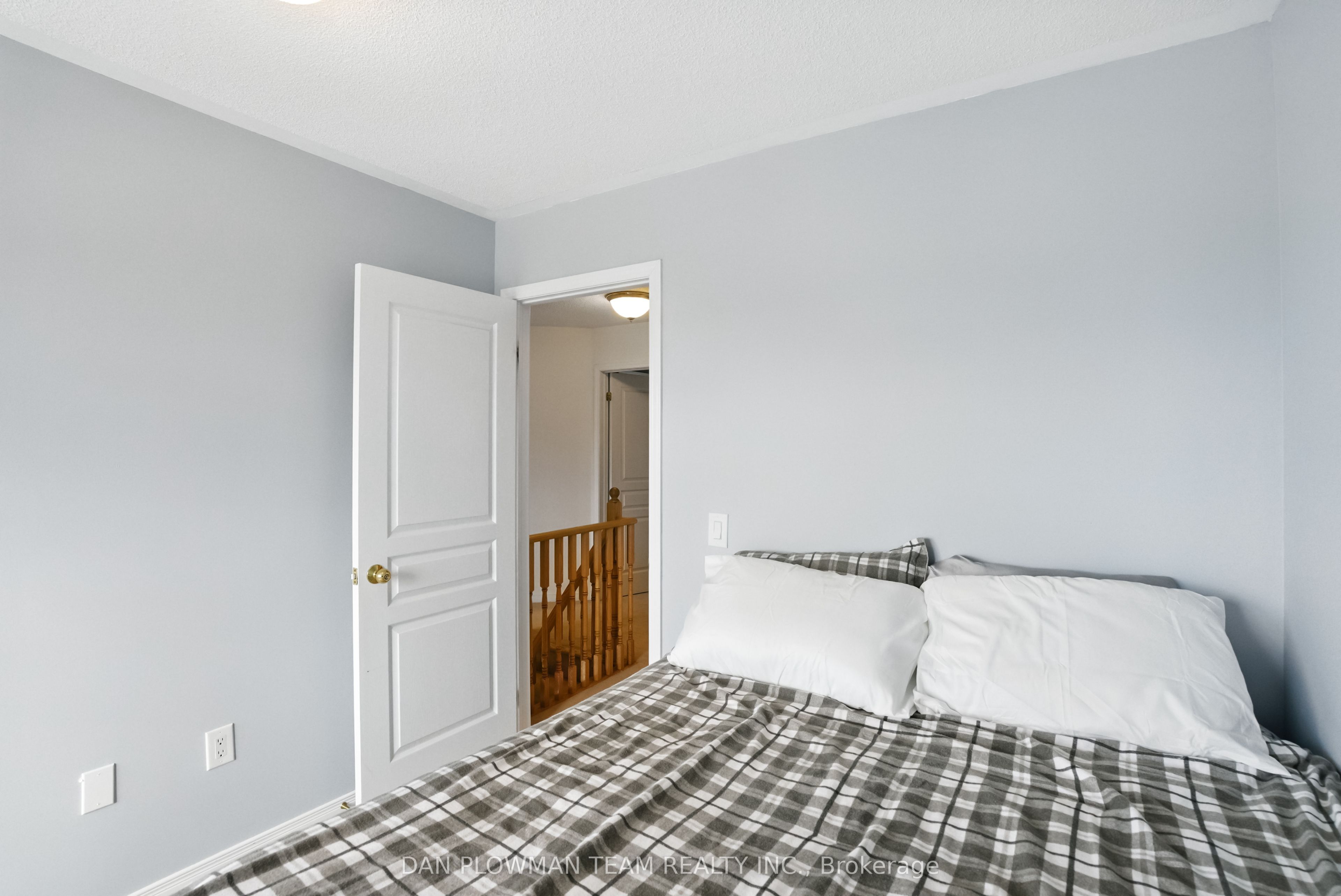 764 Carlisle Street Property Photo 26