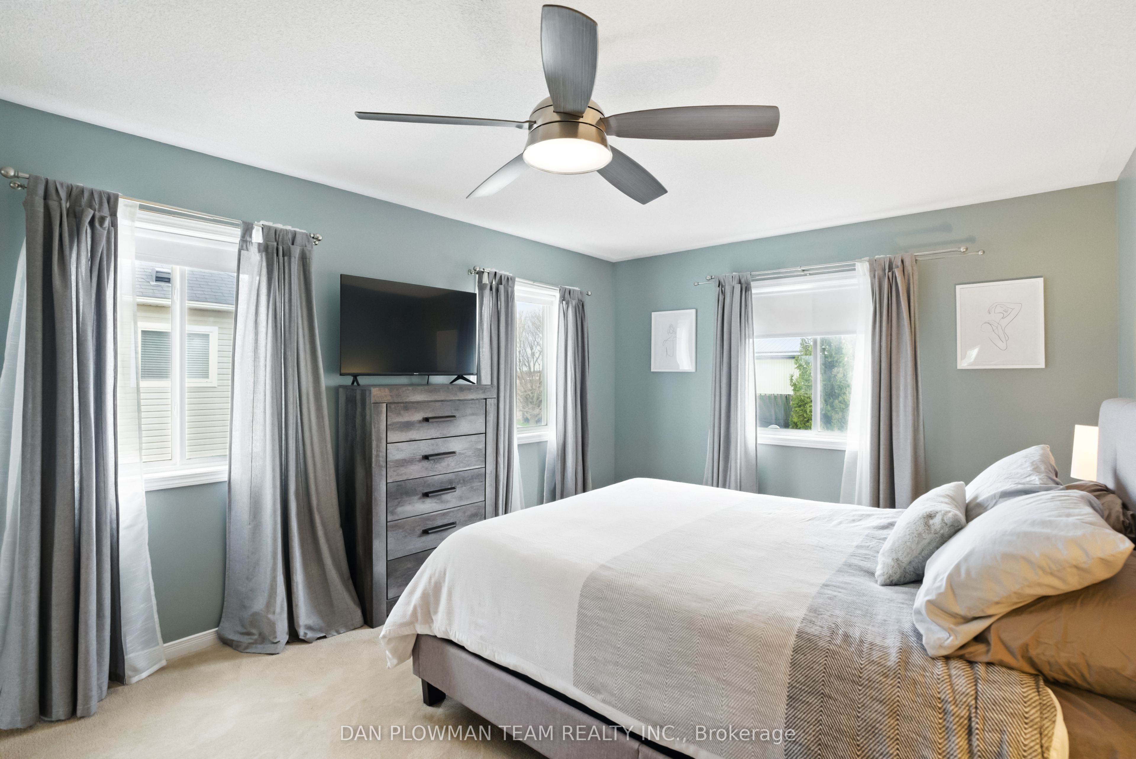 764 Carlisle Street Property Photo 31