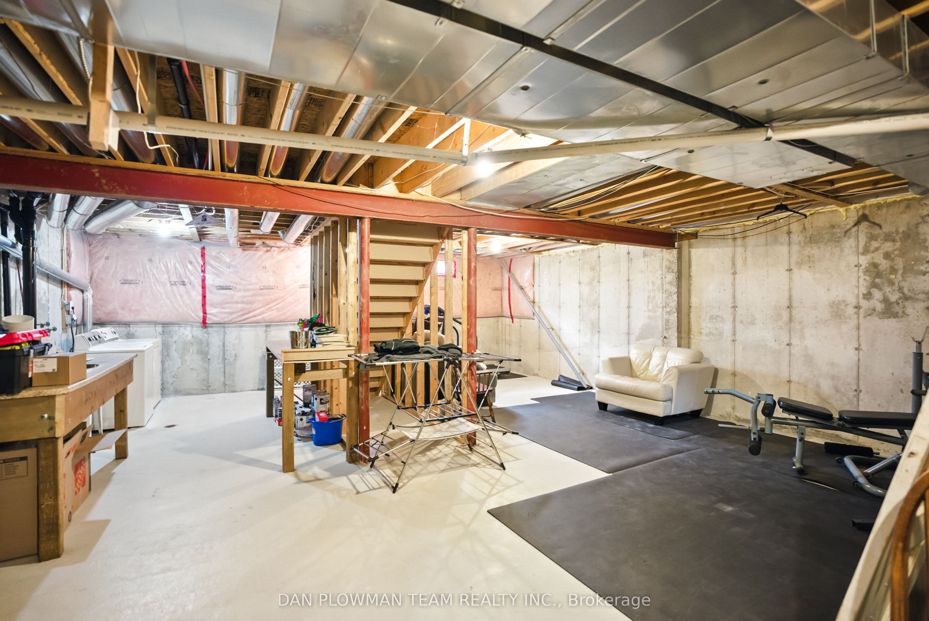 764 Carlisle Street Property Photo 35