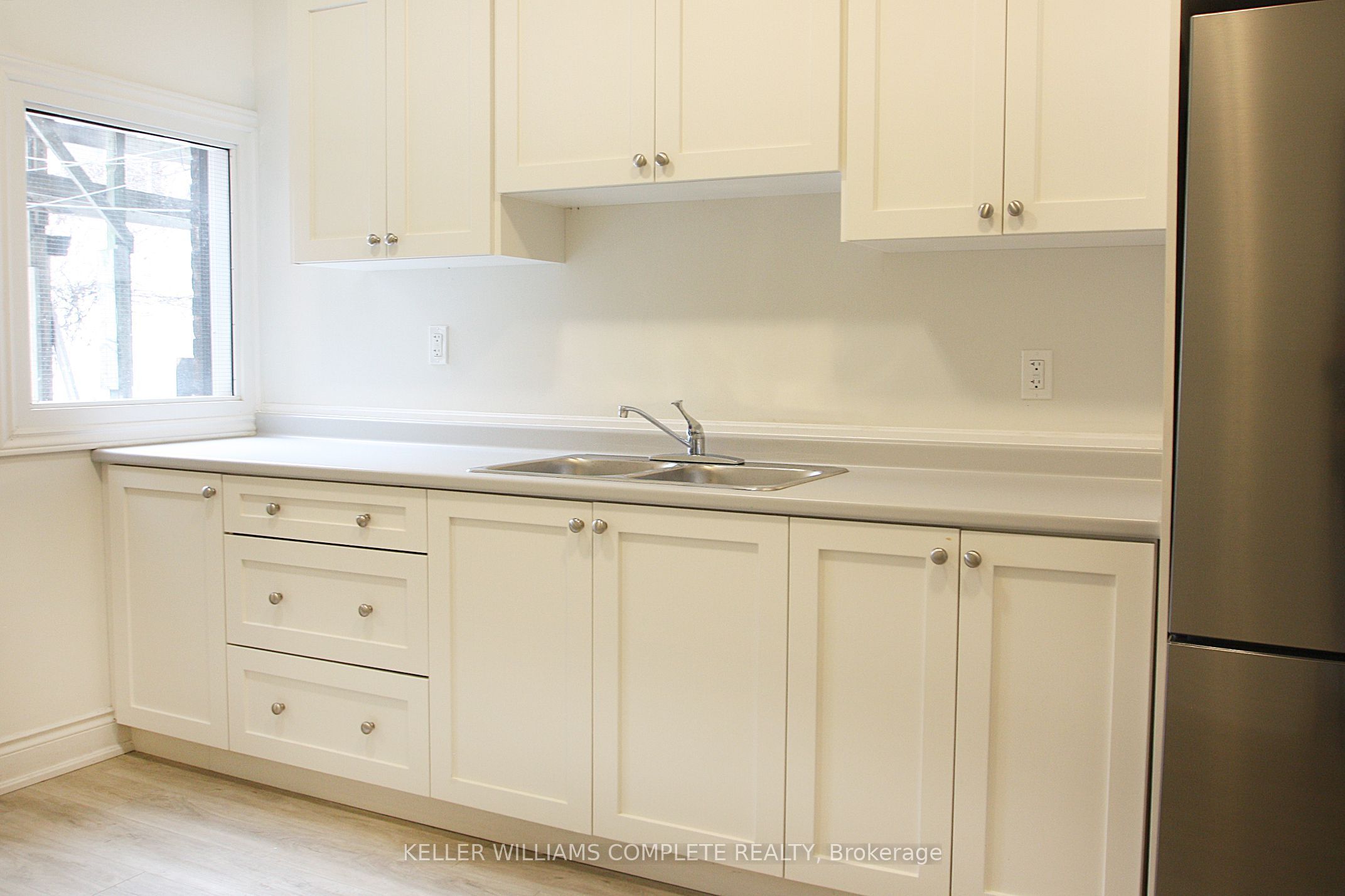 #1 - 76 Wentworth Street Property Photo 15
