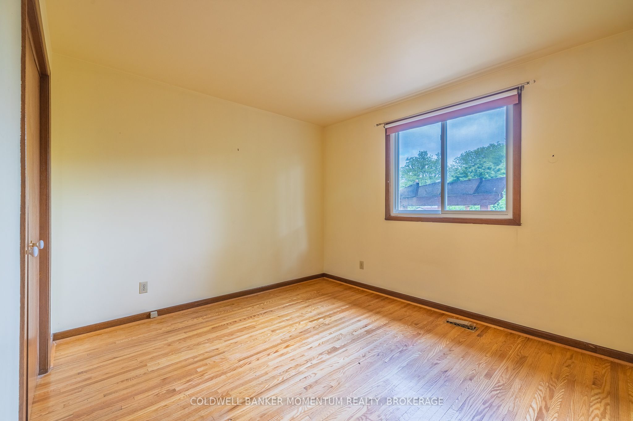 7015 Briarwood Avenue Property Photo 15