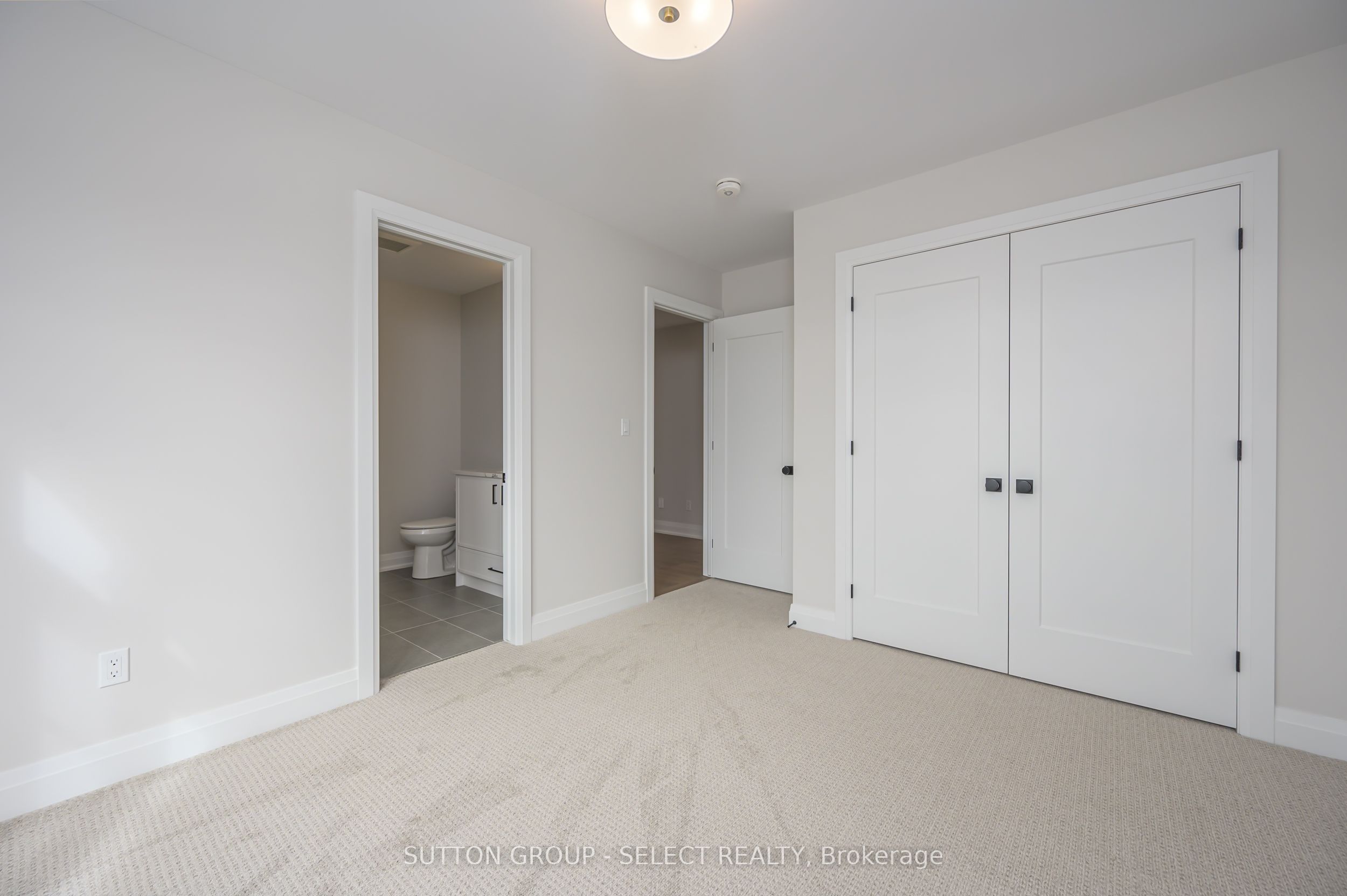 2202 Robbie's Way Property Photo 34