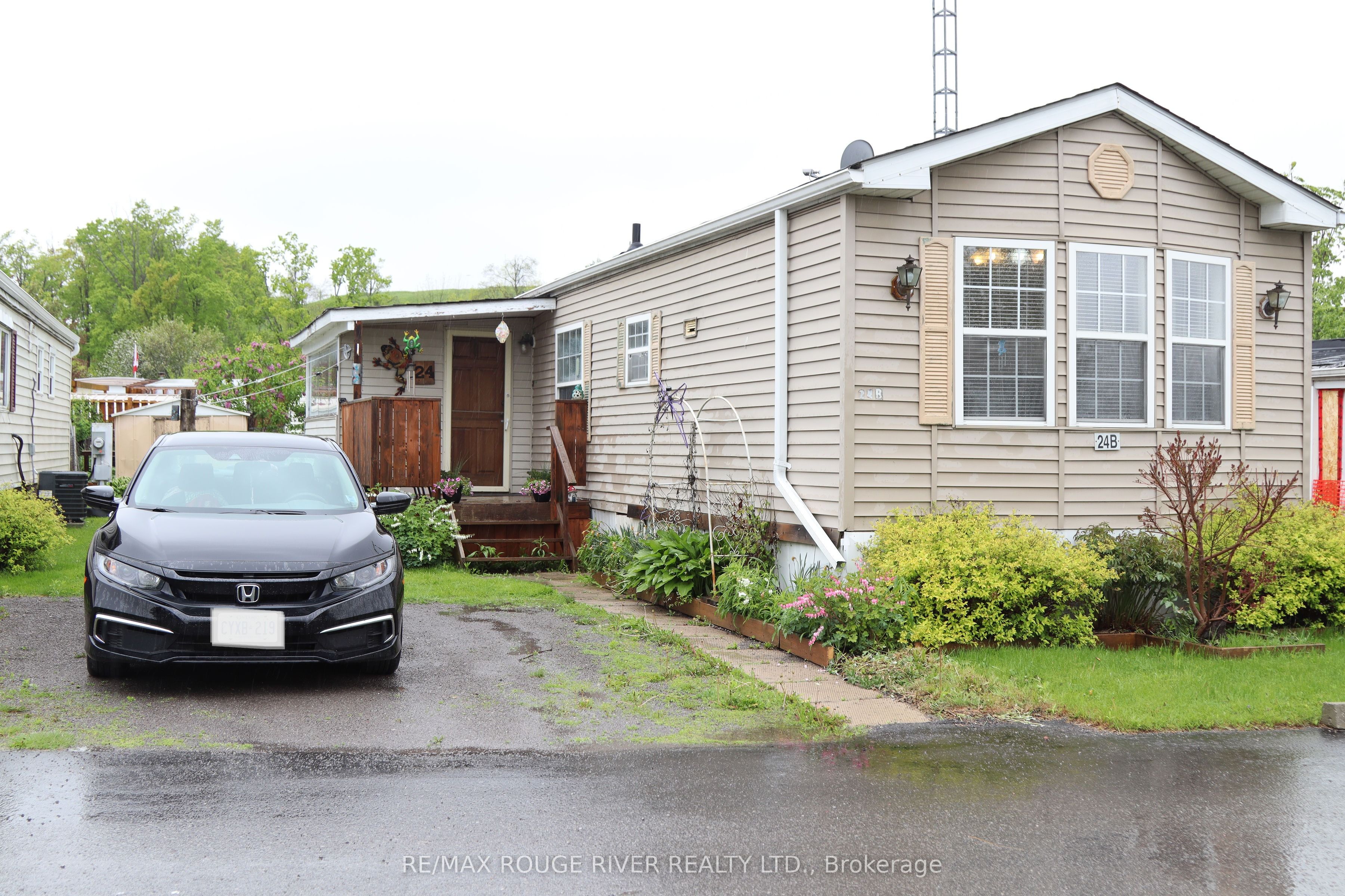 2244 Heritage Line 24b Property Photo 1