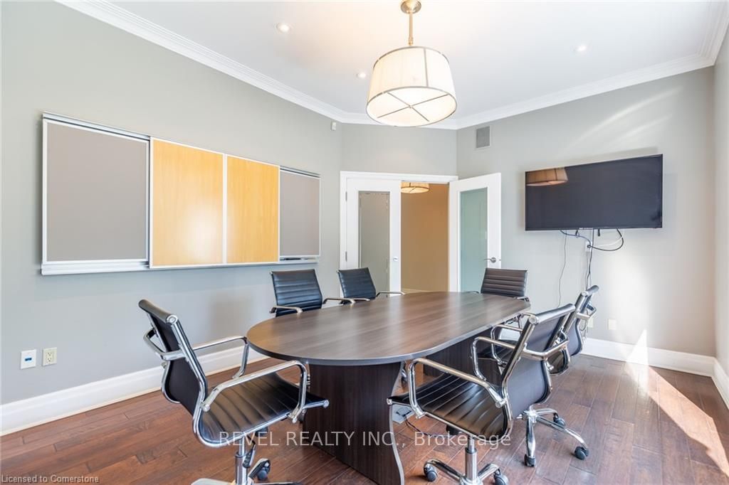 21 Bold St Property Photo 9