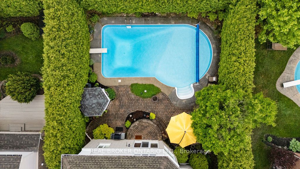 1957 Montclair Avenue Property Photo 48