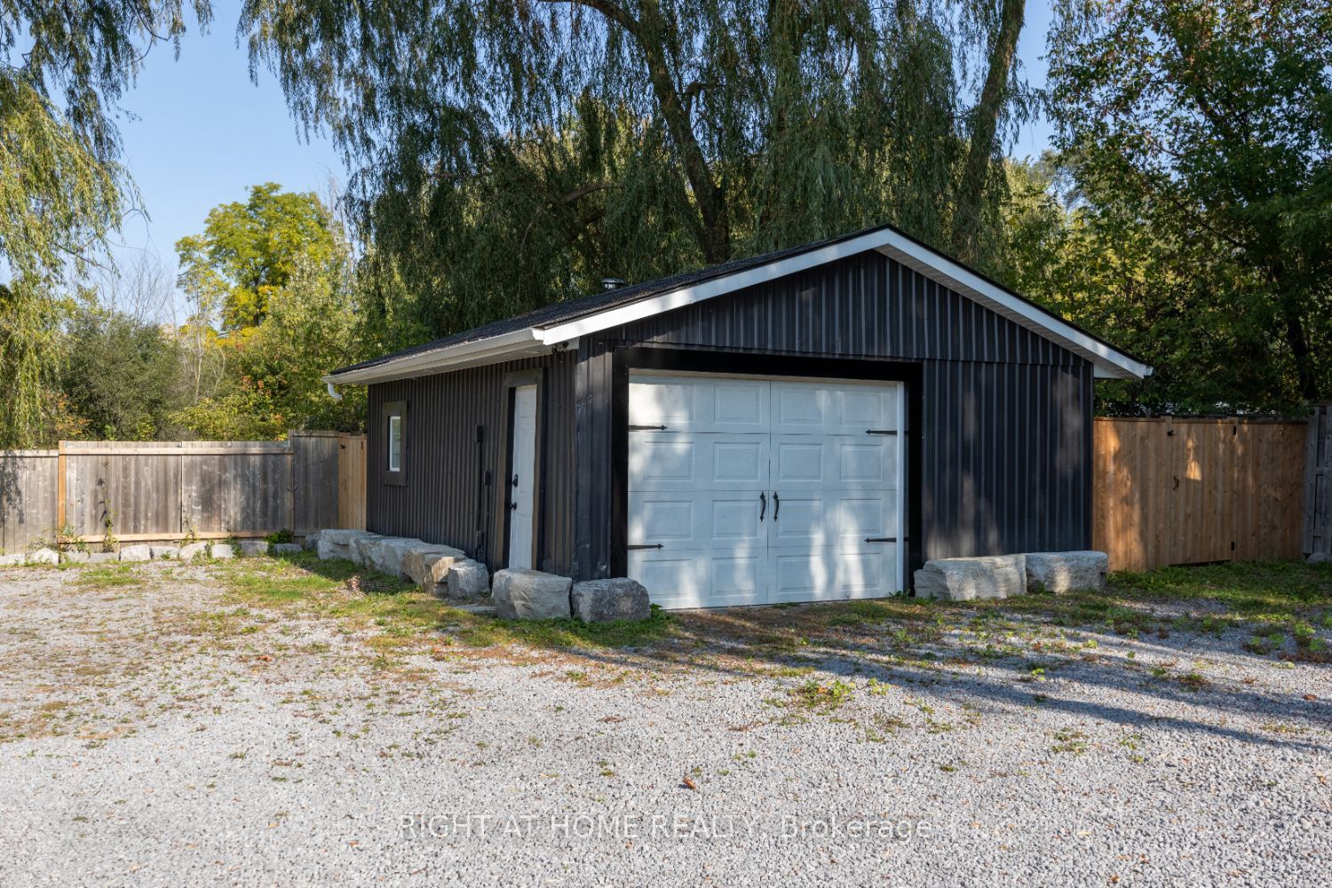 420 Parkhill Road Property Photo 7