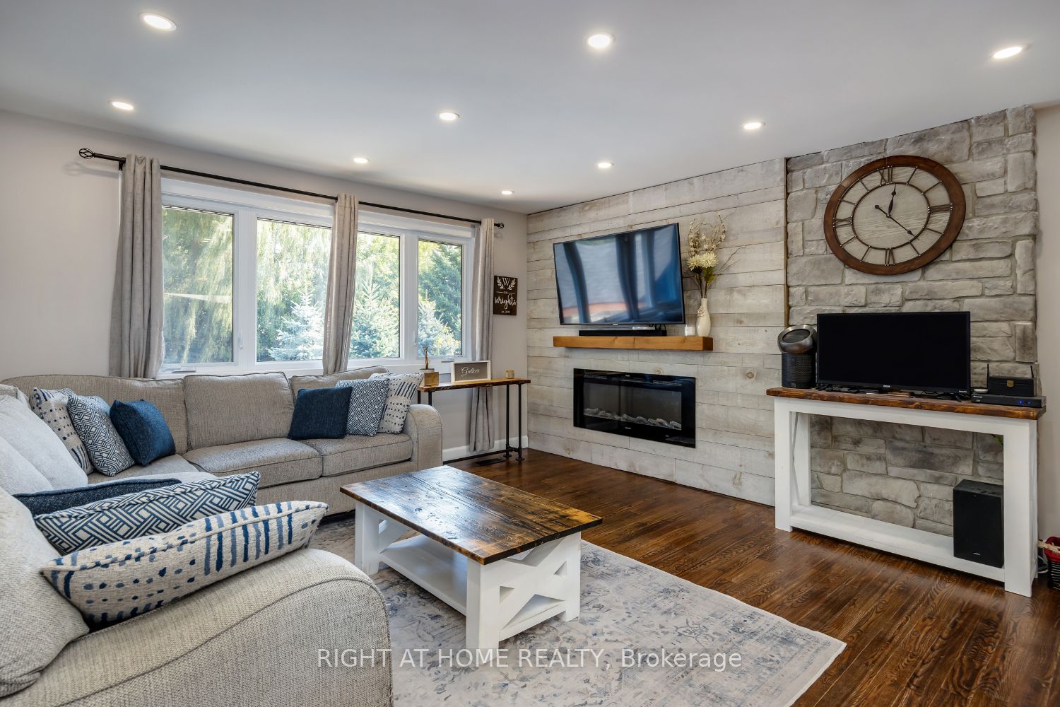 420 Parkhill Road Property Photo 14