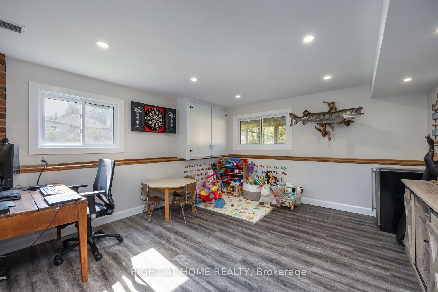 420 Parkhill Road Property Photo 33