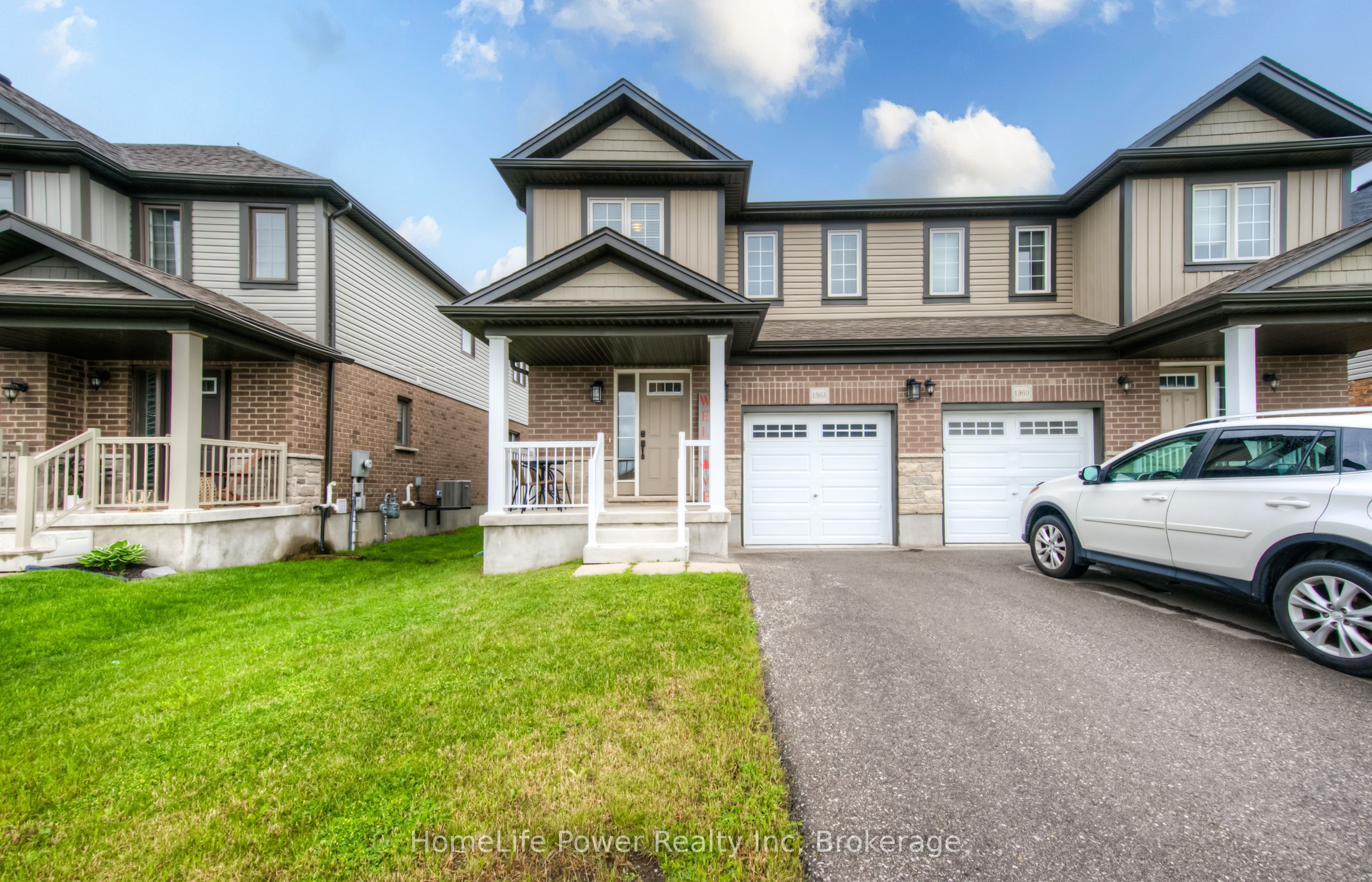 1365 Calais Dr Property Photo 1