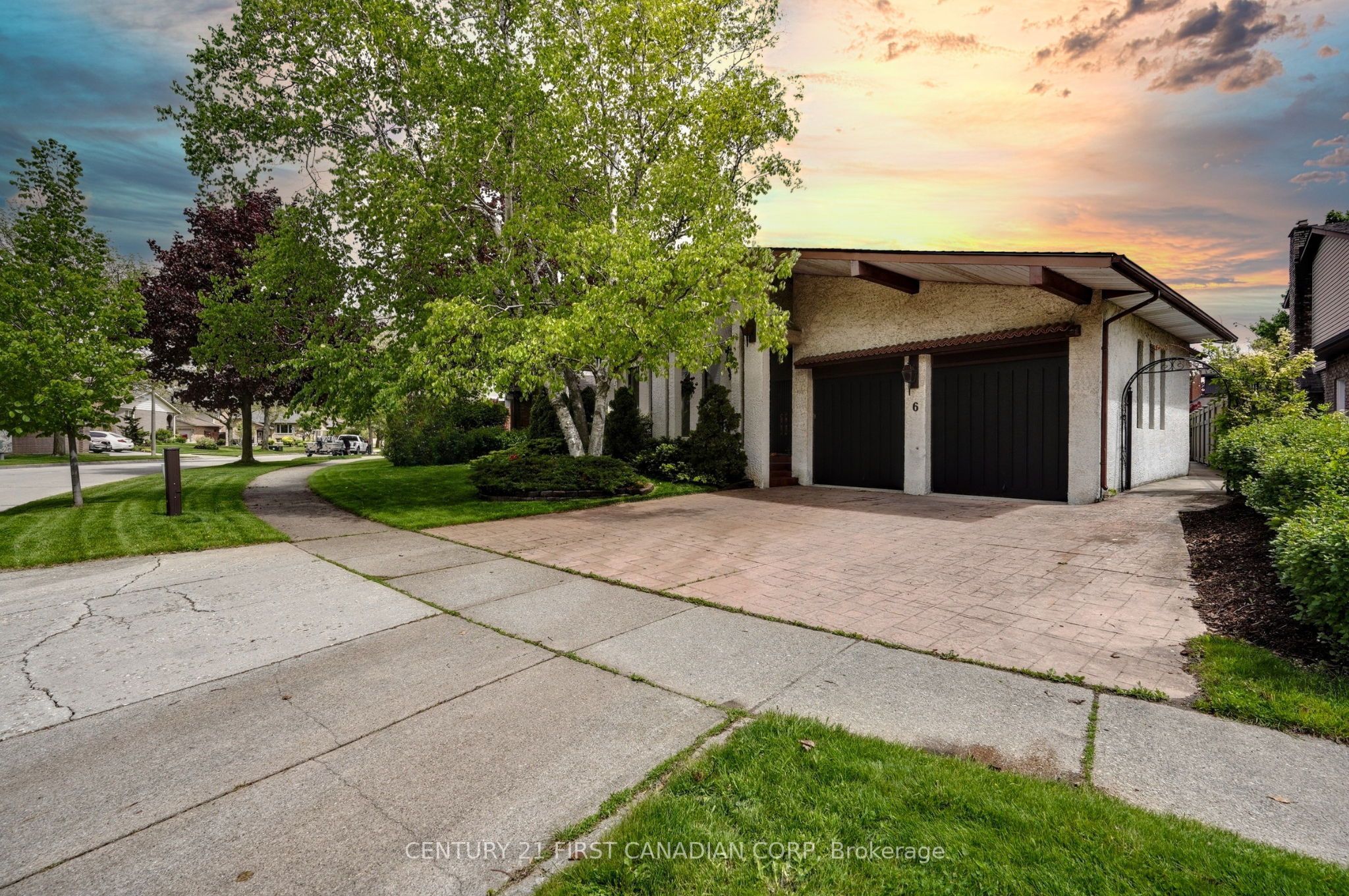 6 Audubon Street Property Photo 1