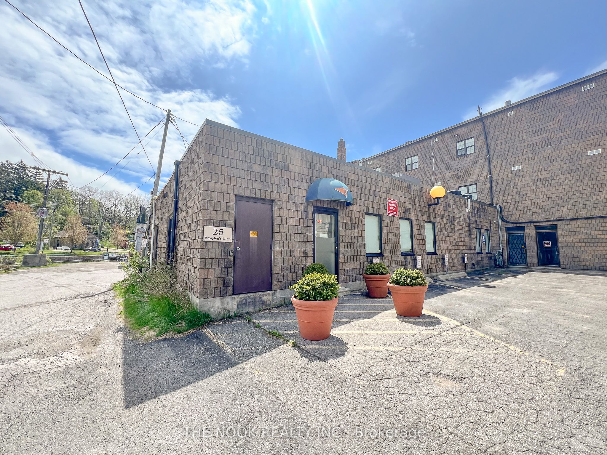 25 Brogdens Lane Property Photo 1