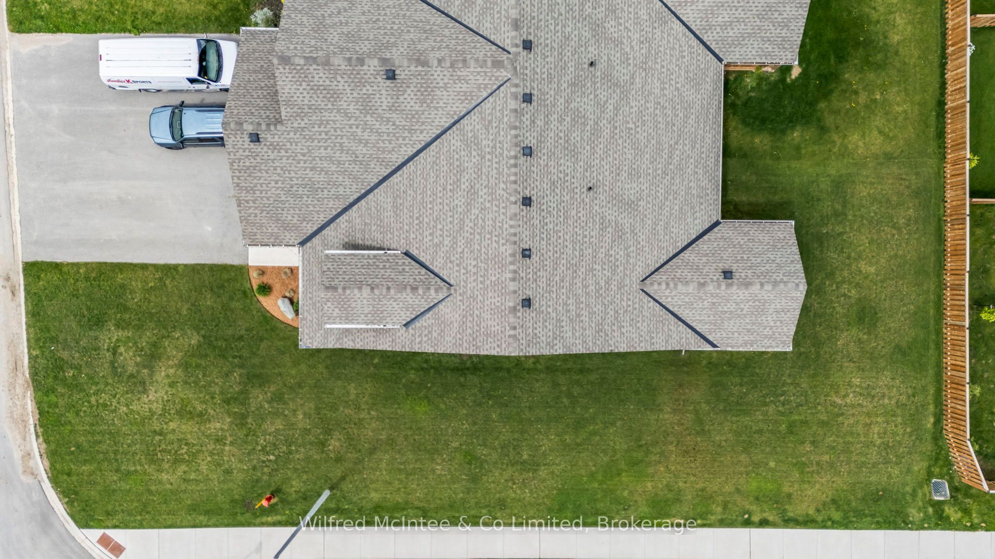 201 Eccles Avenue Property Photo 4
