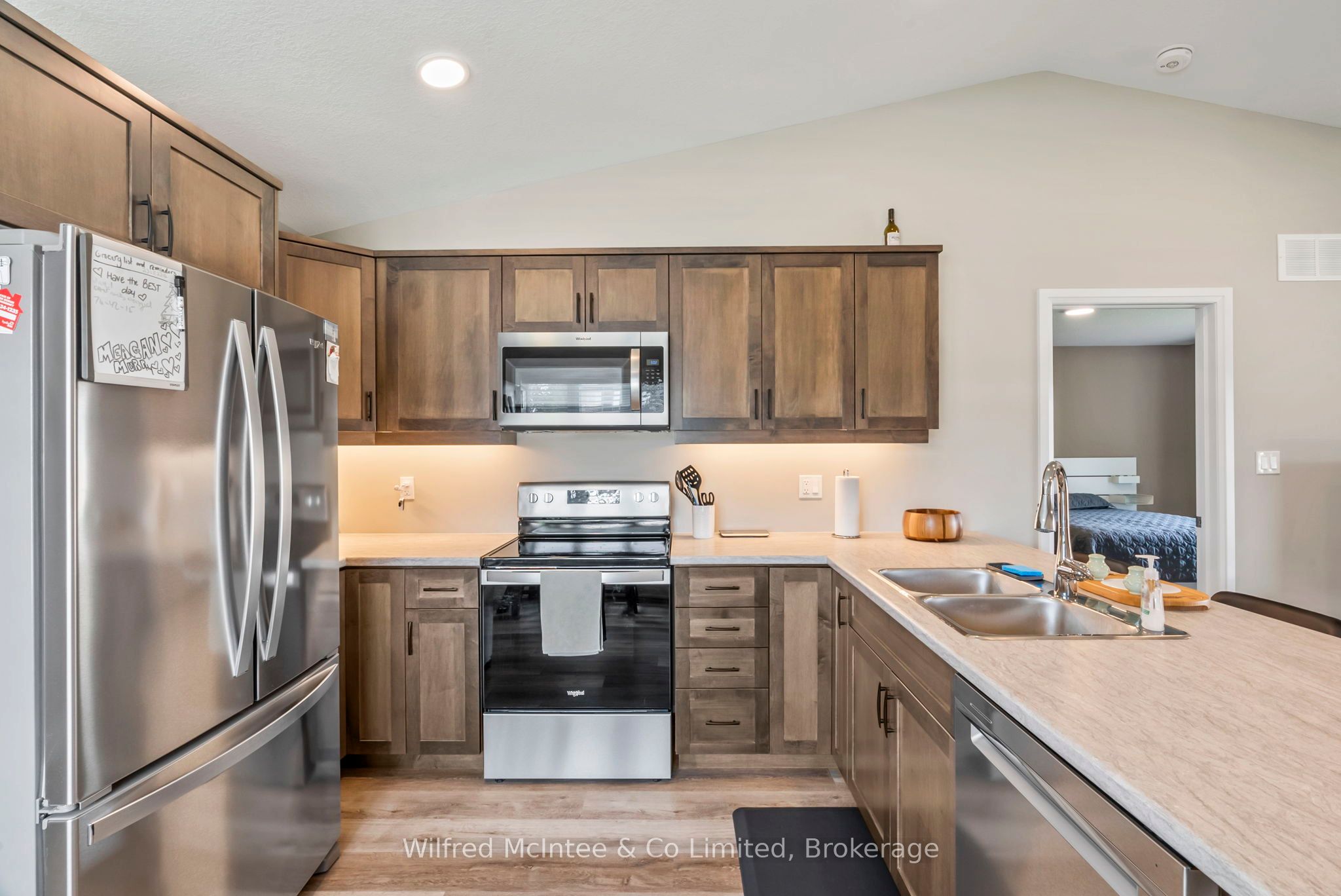 201 Eccles Avenue Property Photo 14
